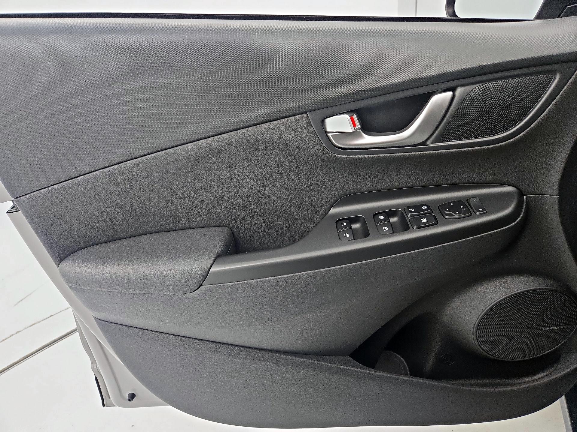 Thumbnail: 2023 Hyundai Kona - 12