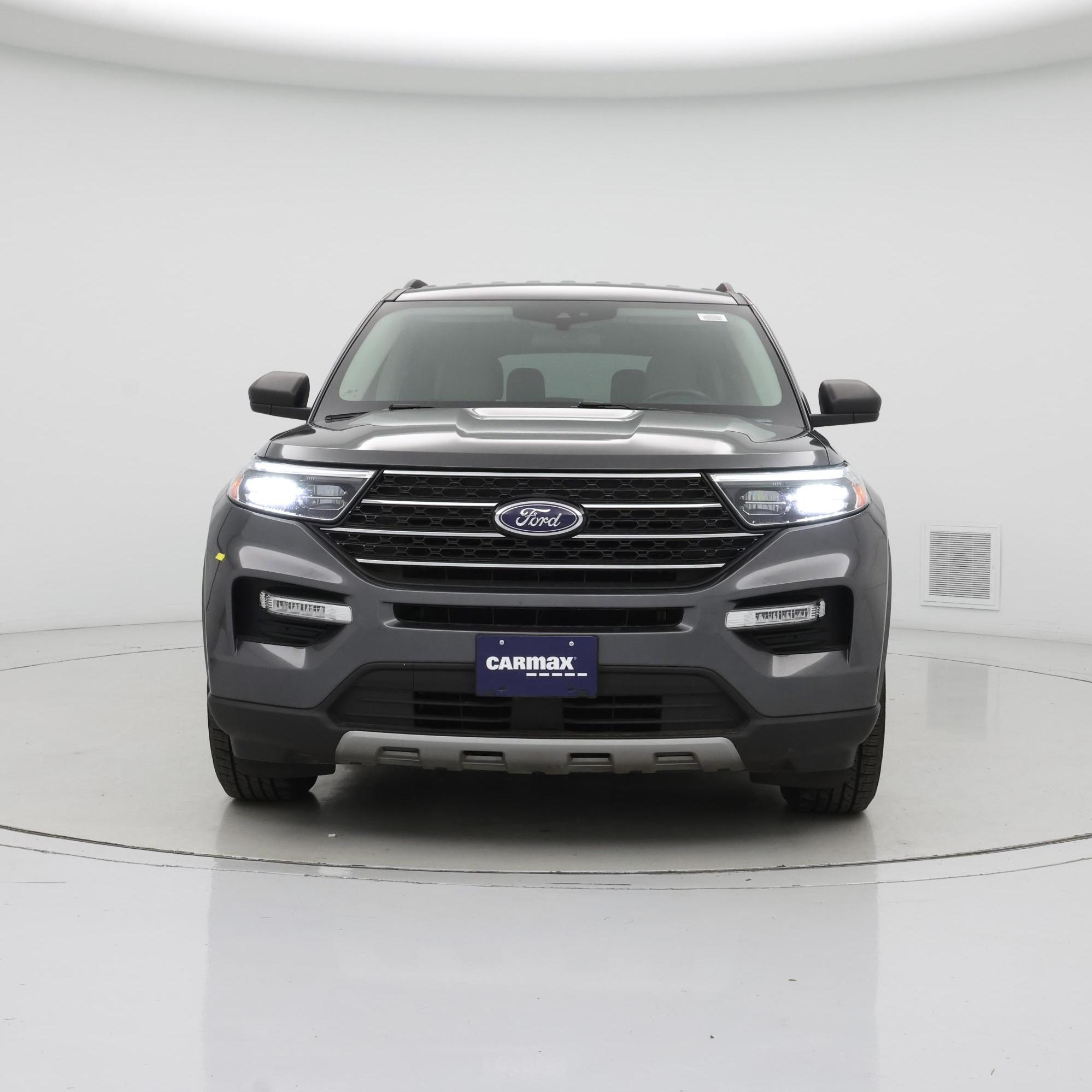Thumbnail: 2020 Ford Explorer - 5