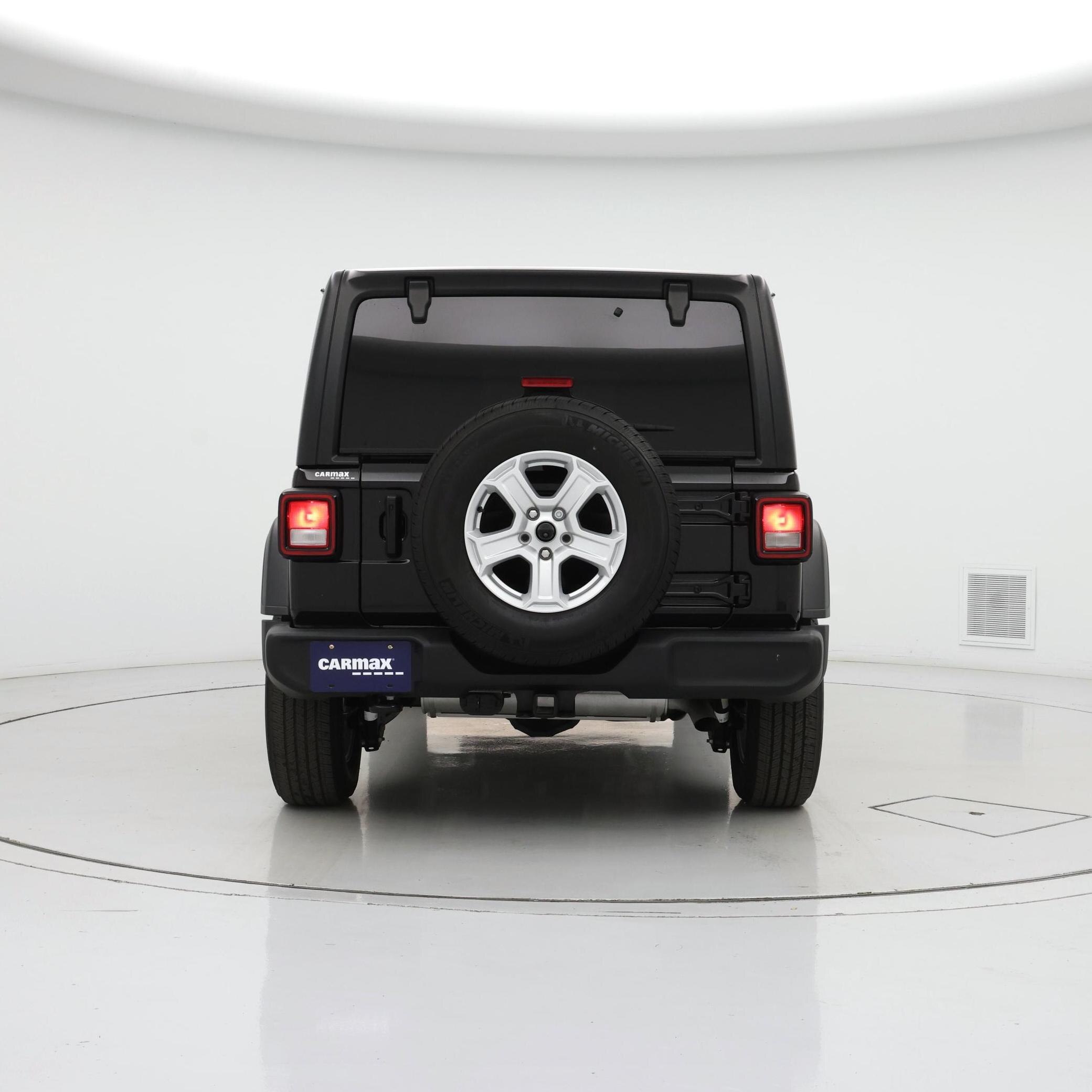 Thumbnail: 2023 Jeep Wrangler - 6