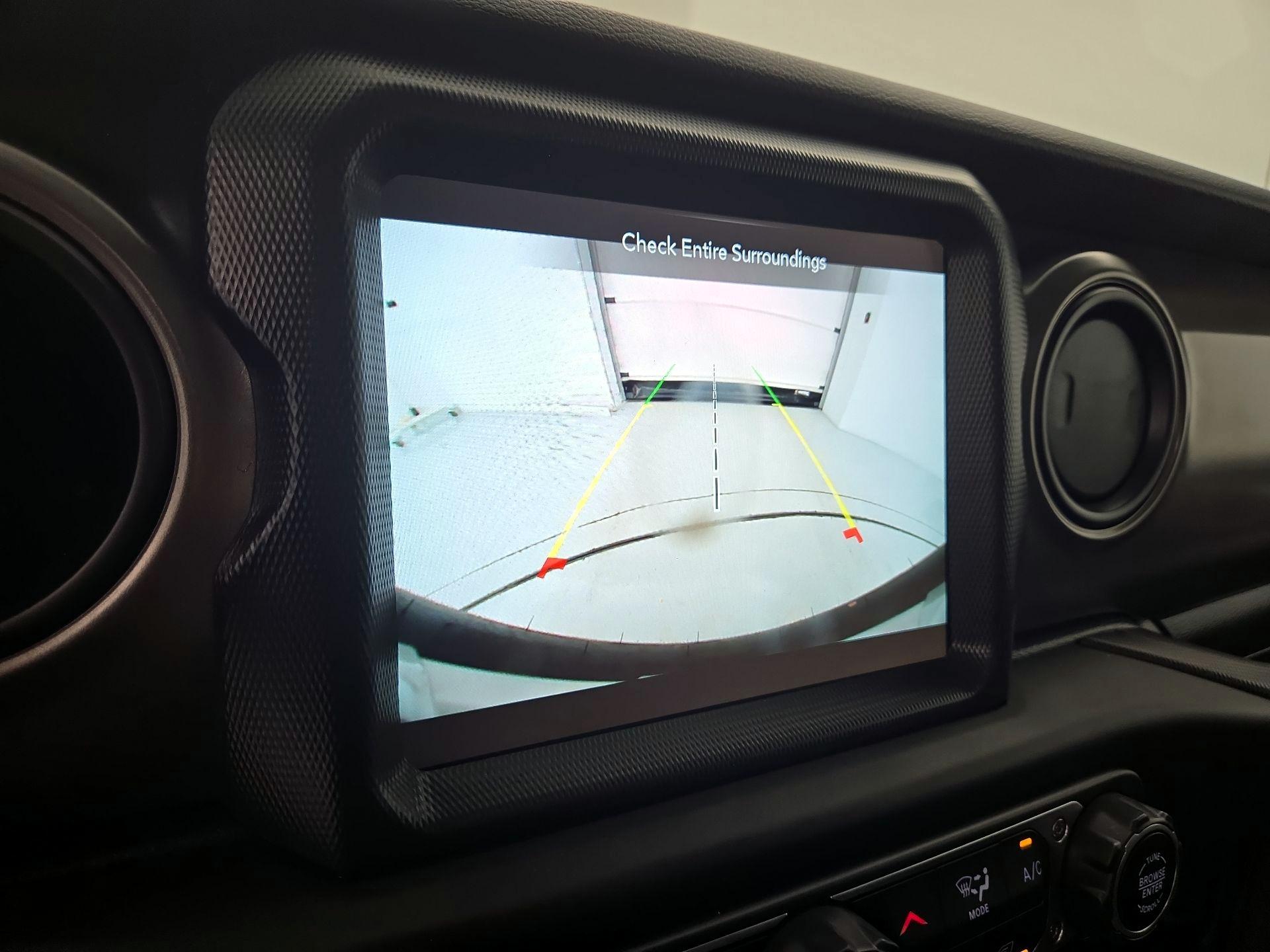 Thumbnail: 2023 Jeep Wrangler - 15