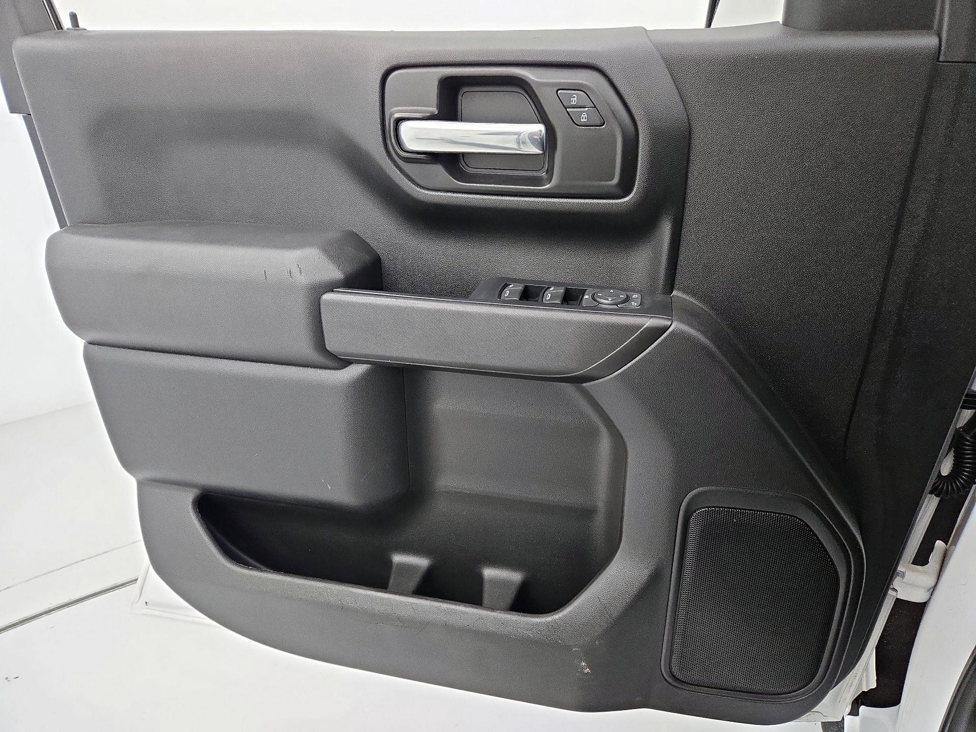 Thumbnail: 2023 Chevrolet Silverado 1500 - 12