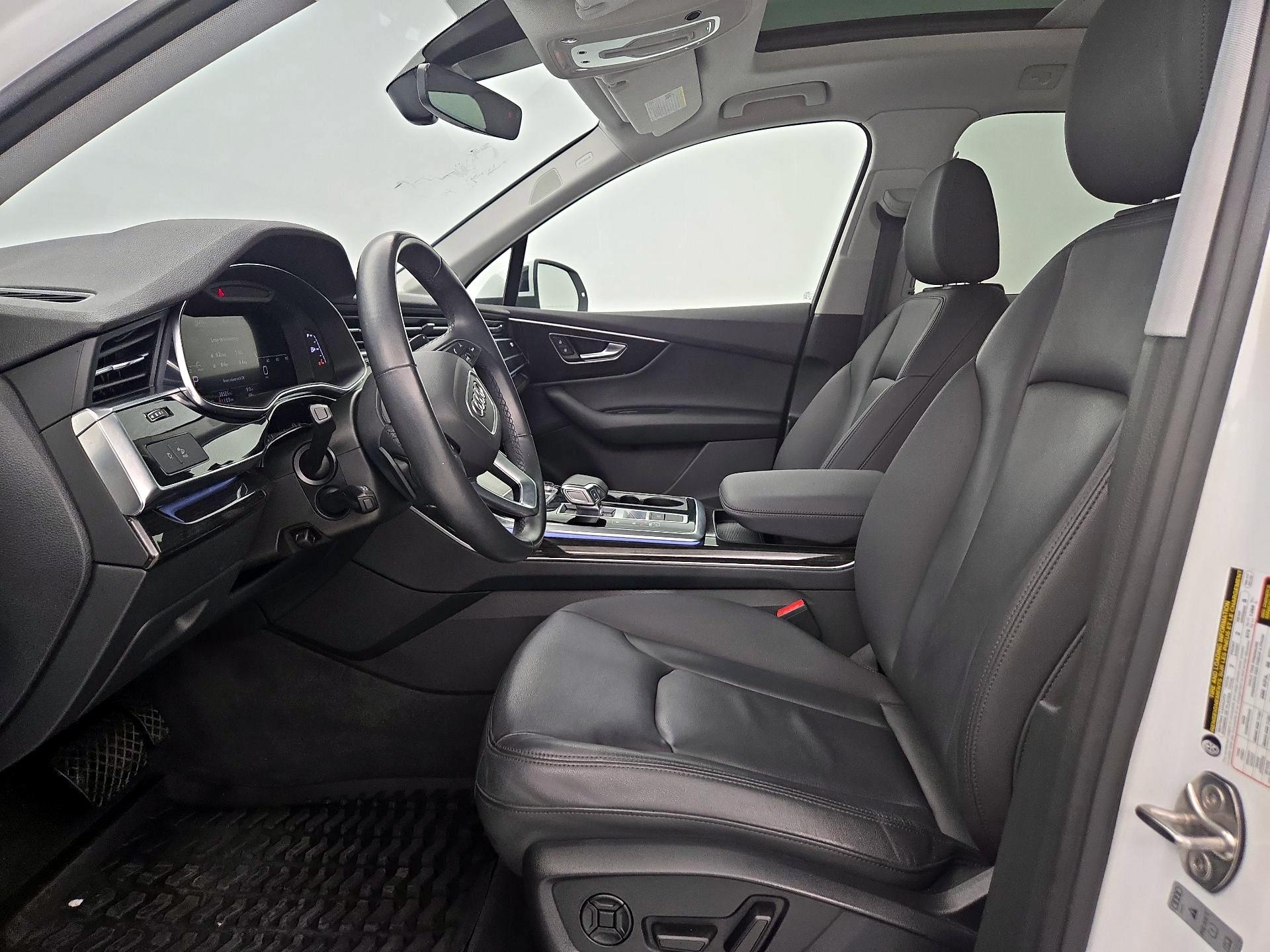 Thumbnail: 2022 Audi Q7 - 11