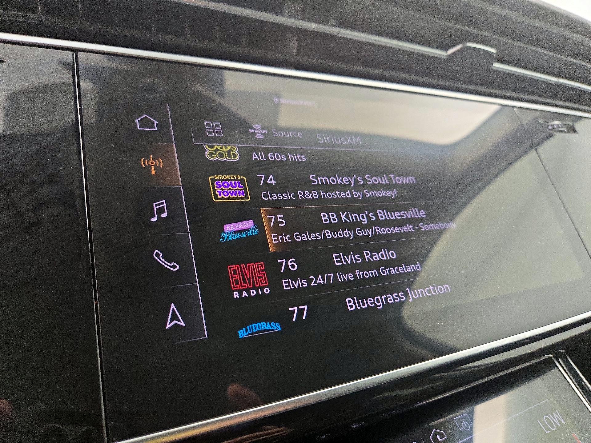 Thumbnail: 2022 Audi Q7 - 15