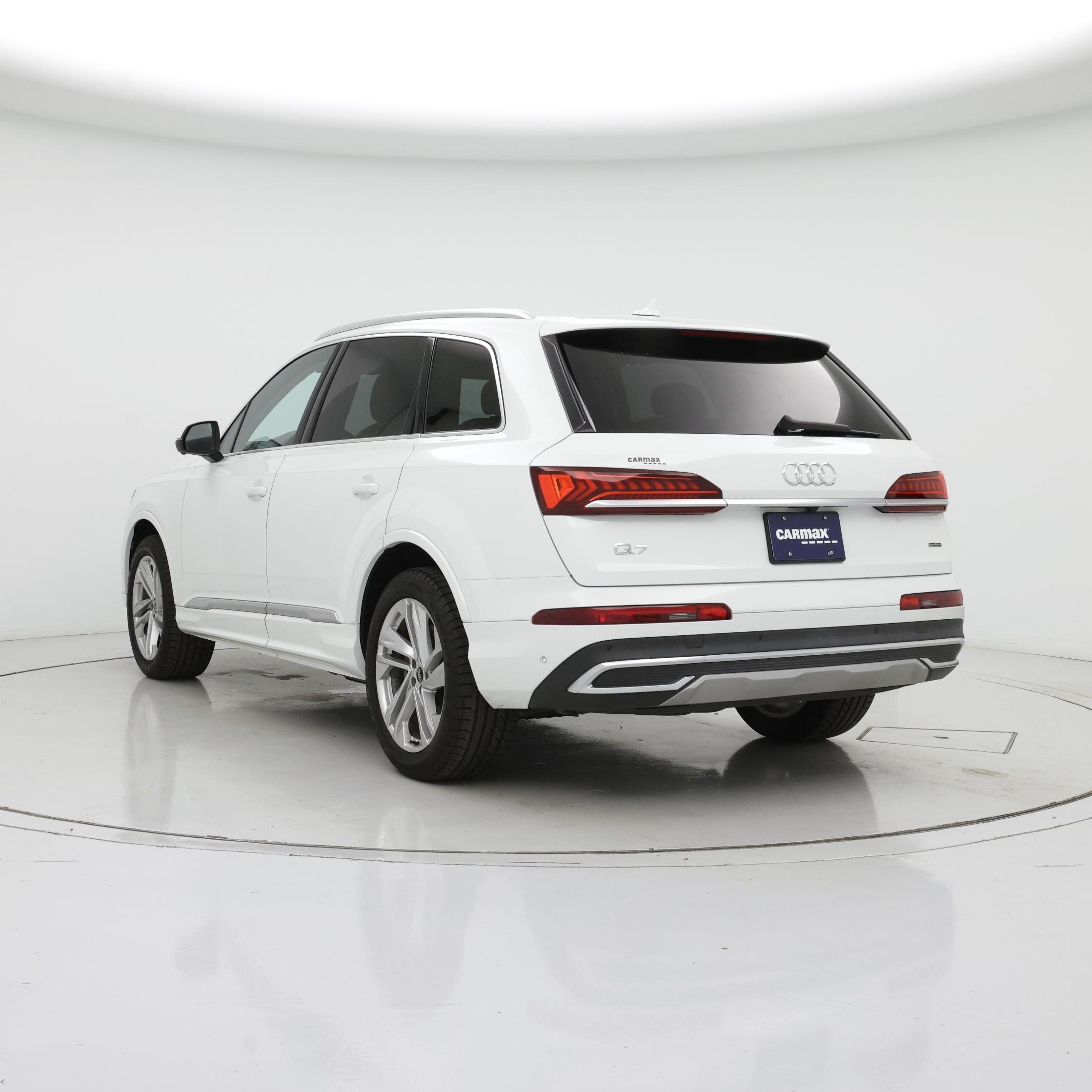 Thumbnail: 2022 Audi Q7 - 2