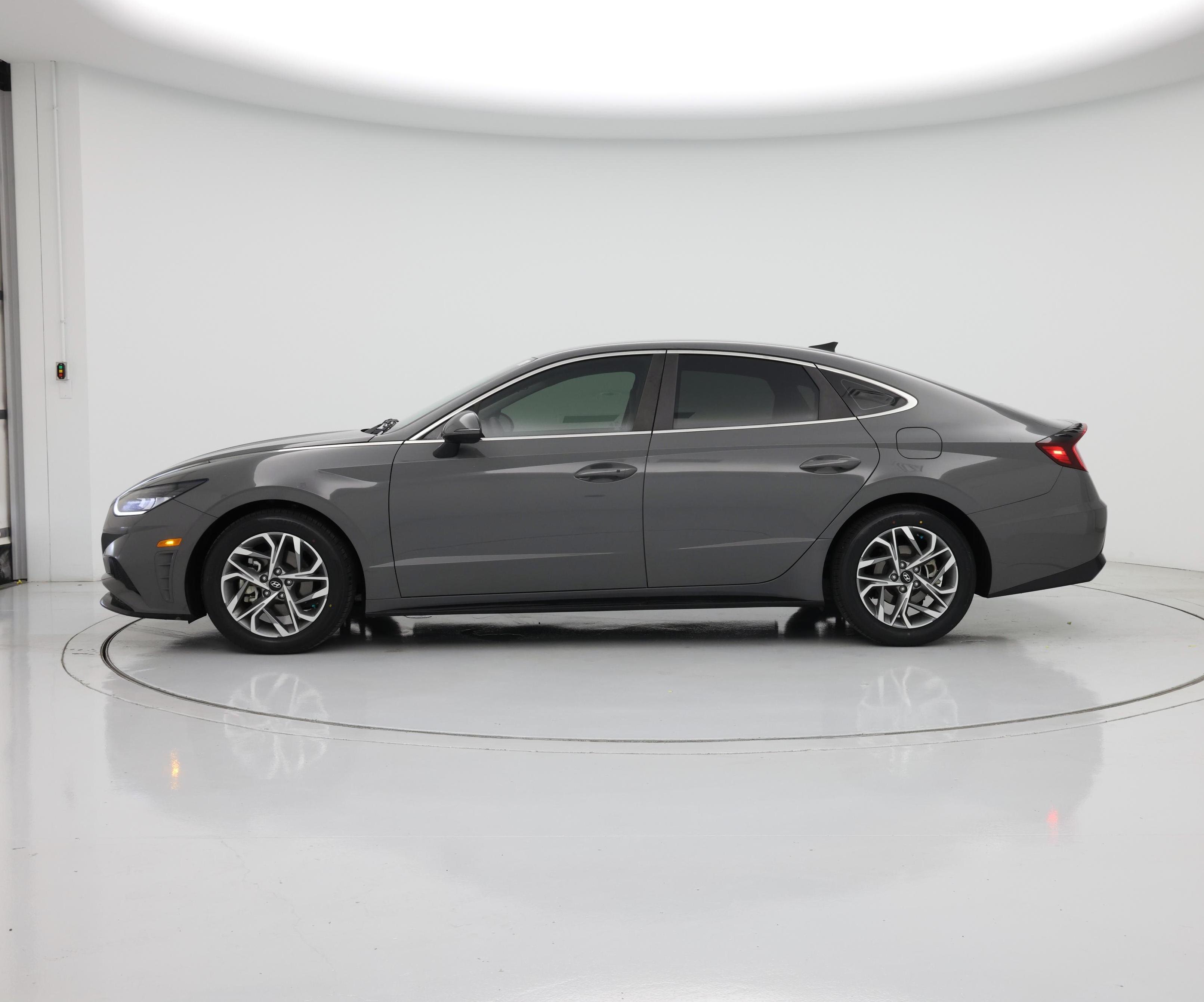 Thumbnail: 2020 Hyundai Sonata - 3