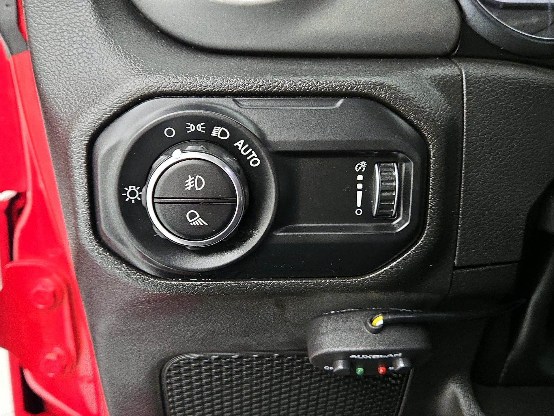 Thumbnail: 2023 Jeep Gladiator - 13