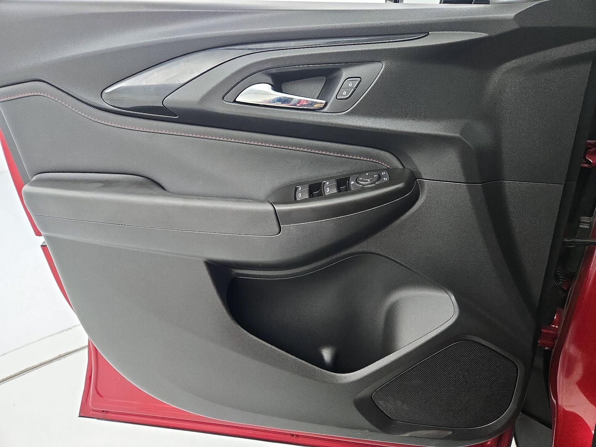 Thumbnail: 2021 Chevrolet TrailBlazer - 12