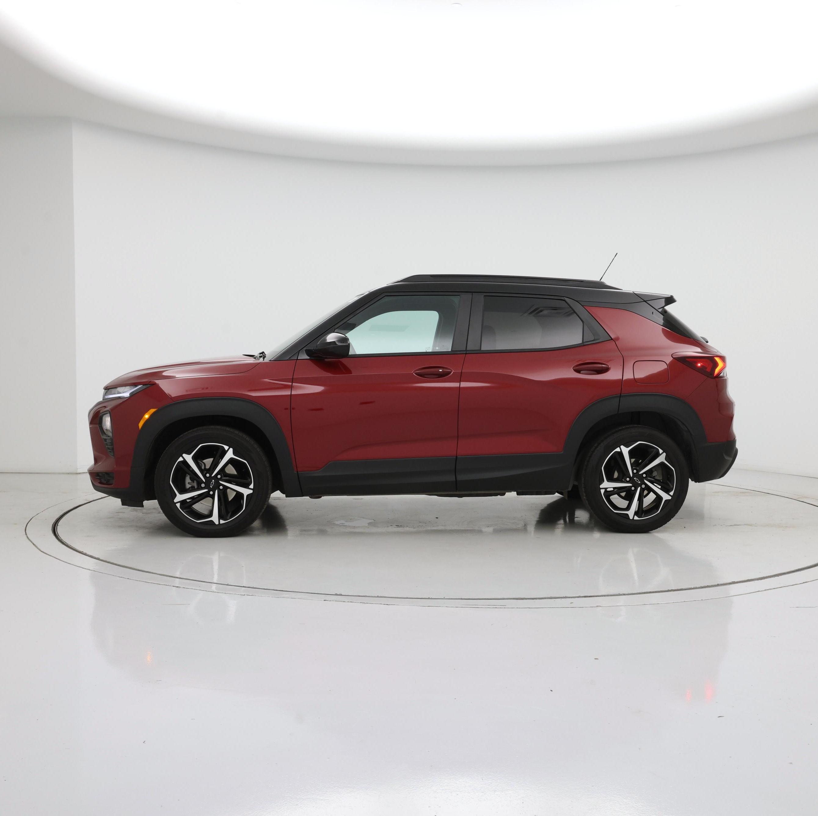 Thumbnail: 2021 Chevrolet TrailBlazer - 3