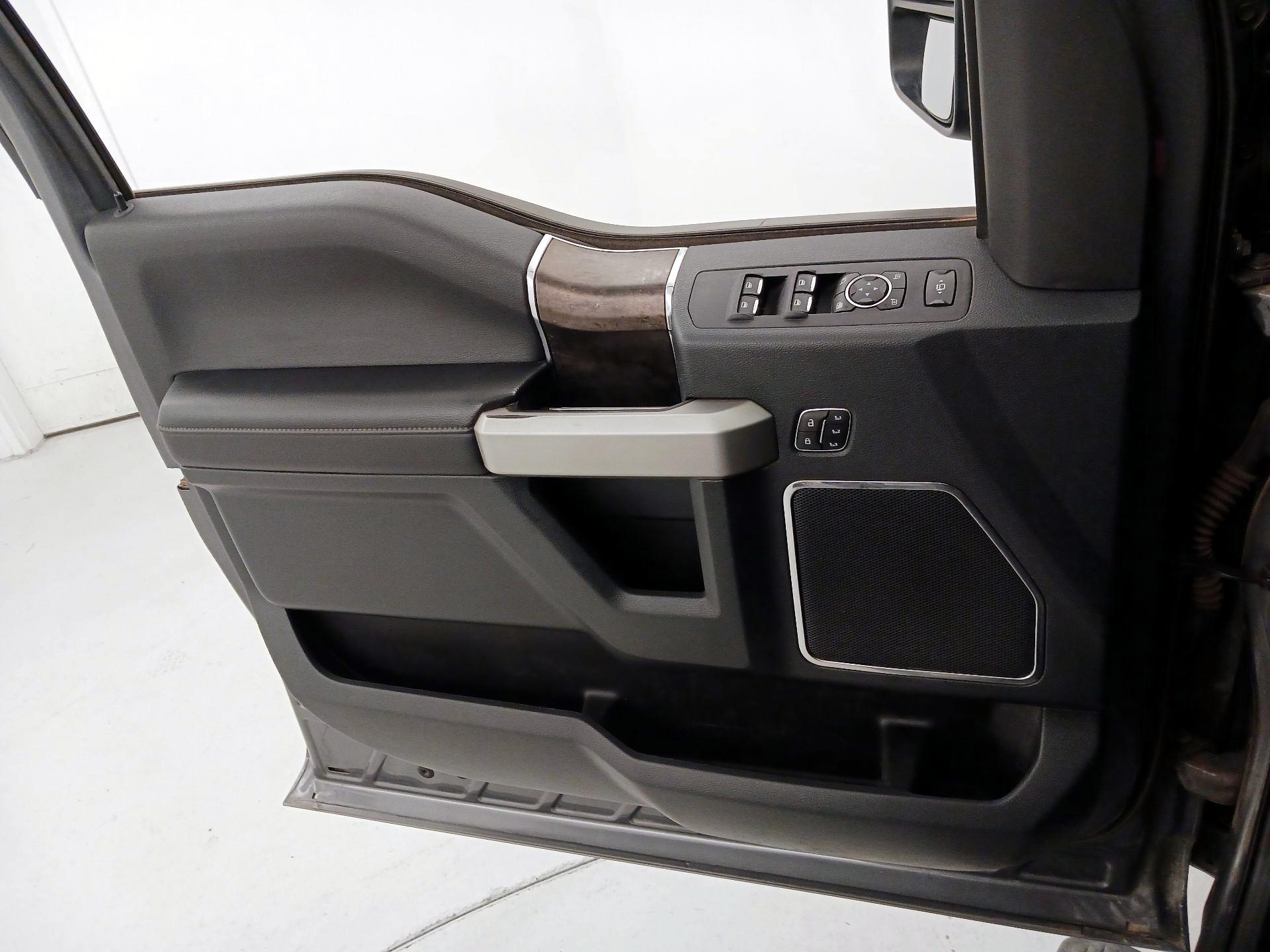 Thumbnail: 2022 Ford F-350 - 12