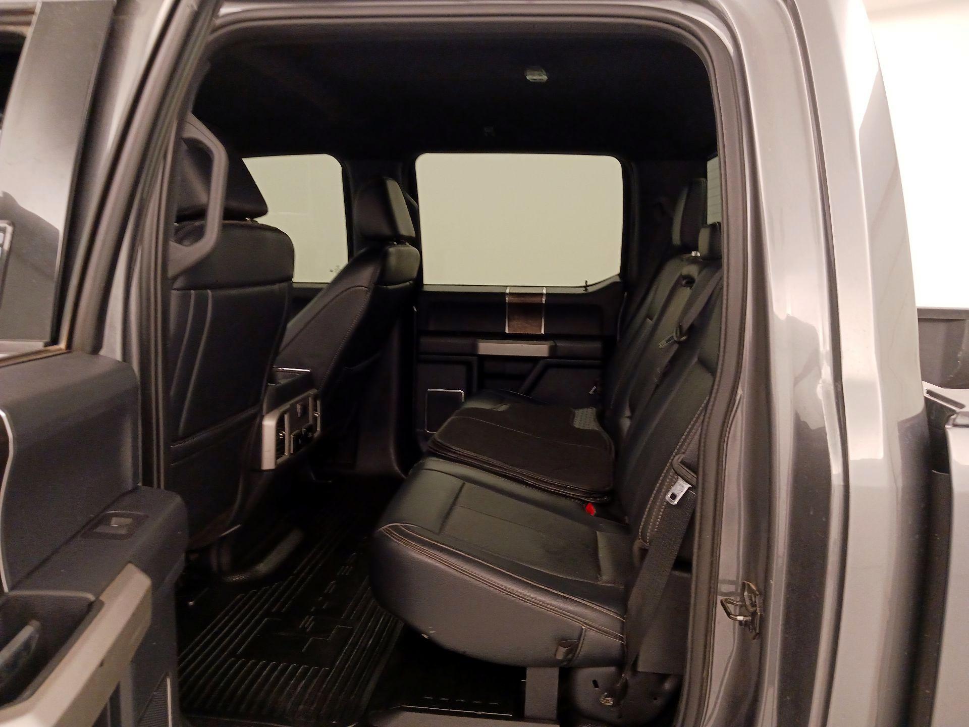 Thumbnail: 2022 Ford F-350 - 20