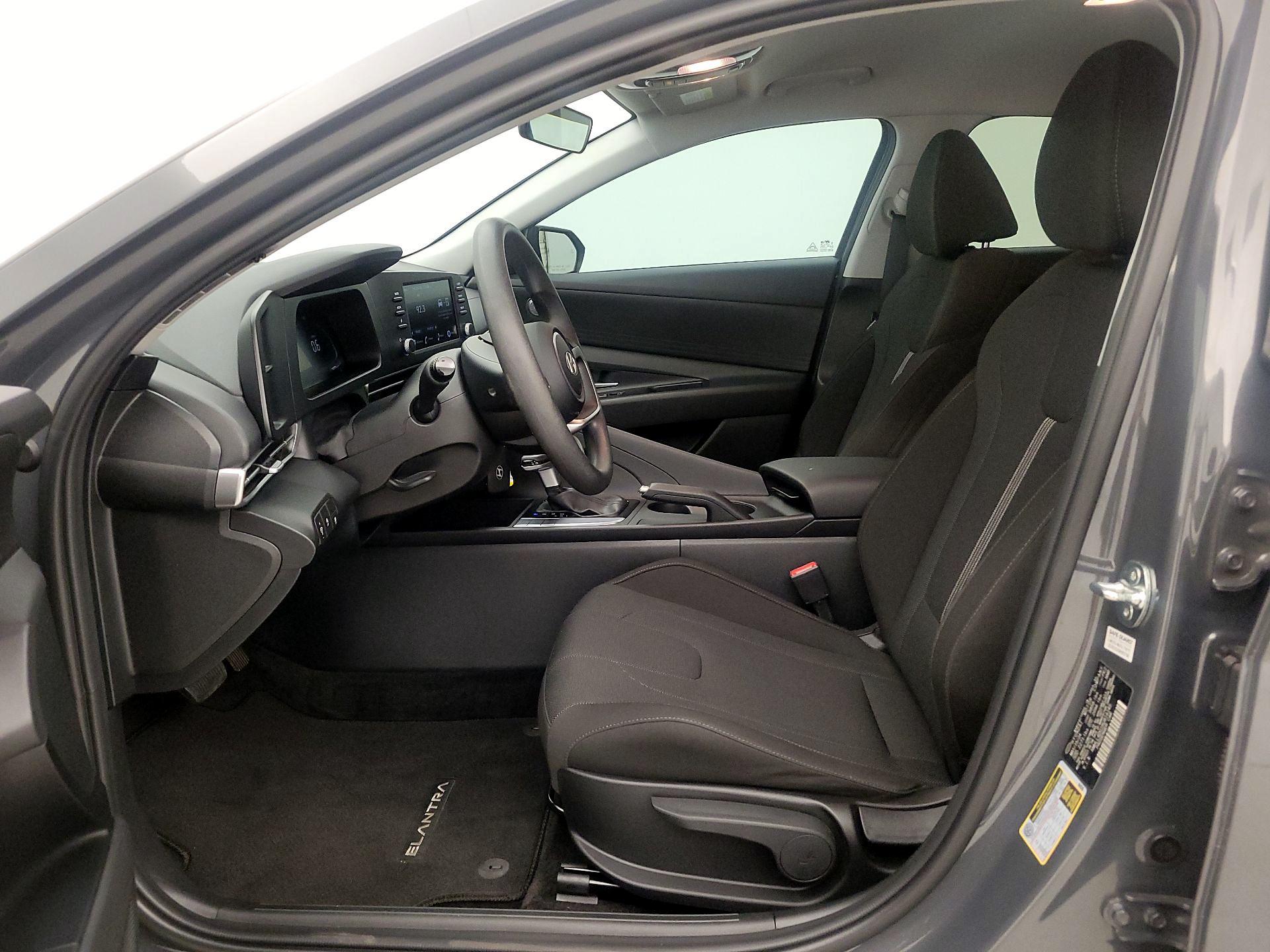 Thumbnail: 2024 Hyundai Elantra - 11