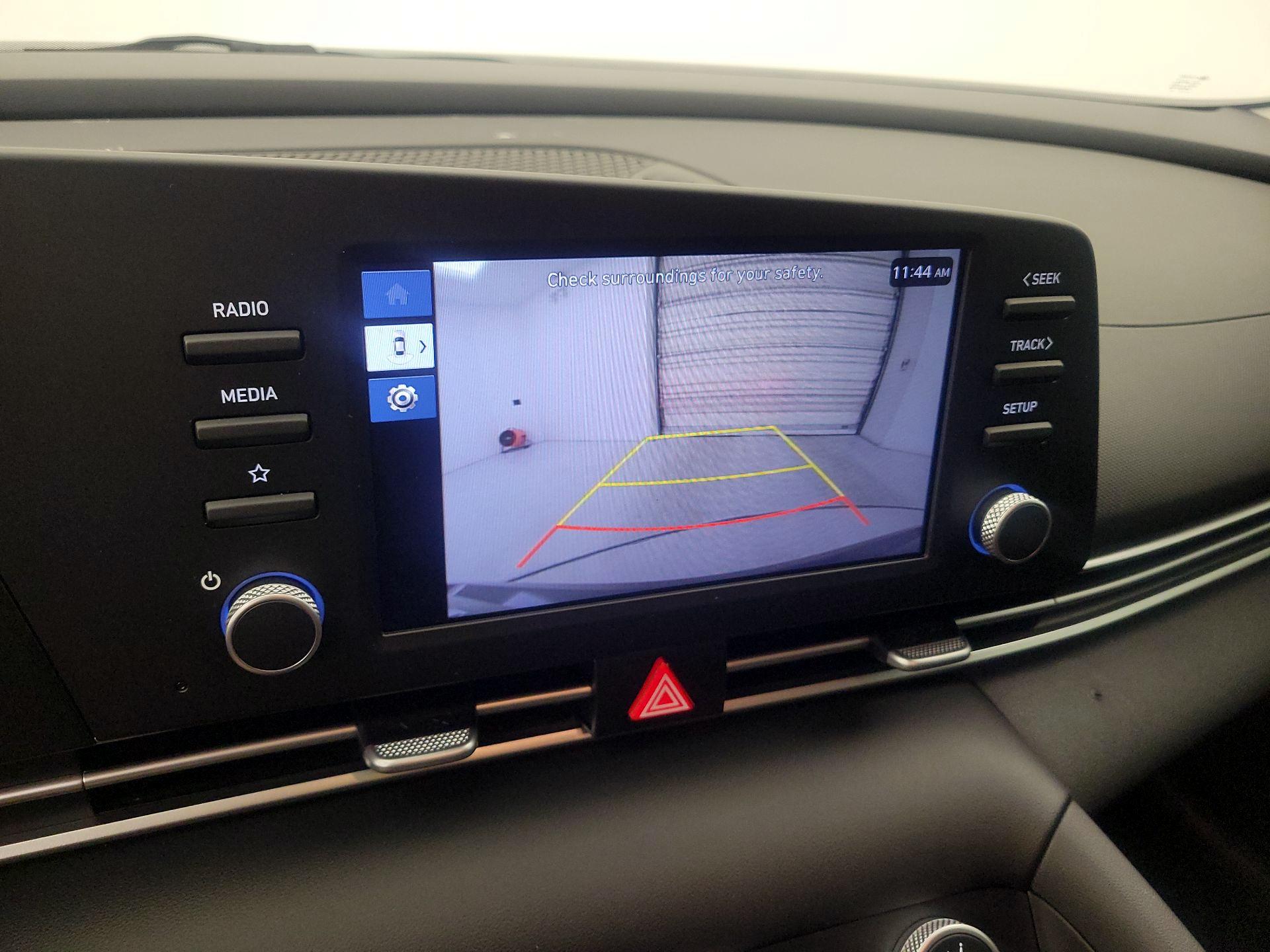 Thumbnail: 2024 Hyundai Elantra - 14