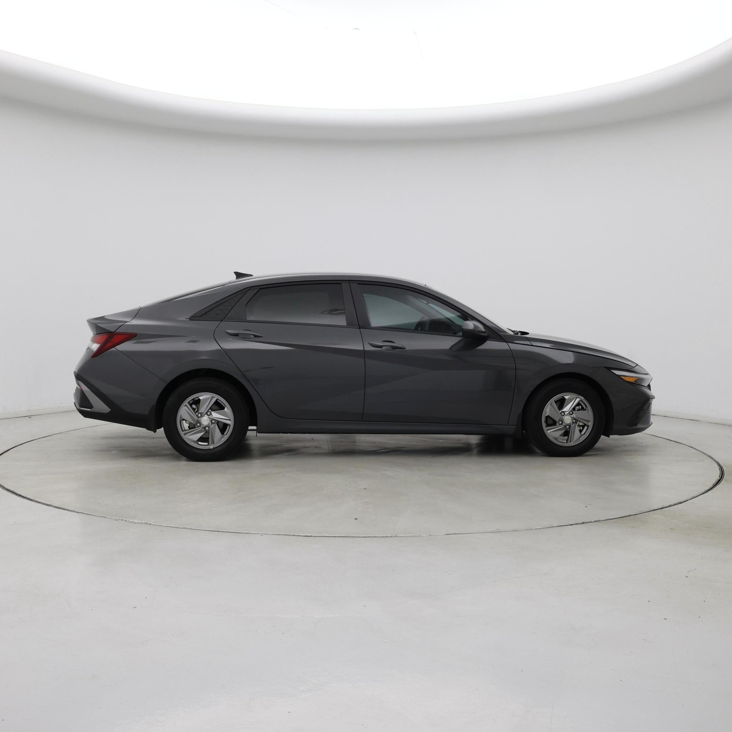 Thumbnail: 2024 Hyundai Elantra - 7