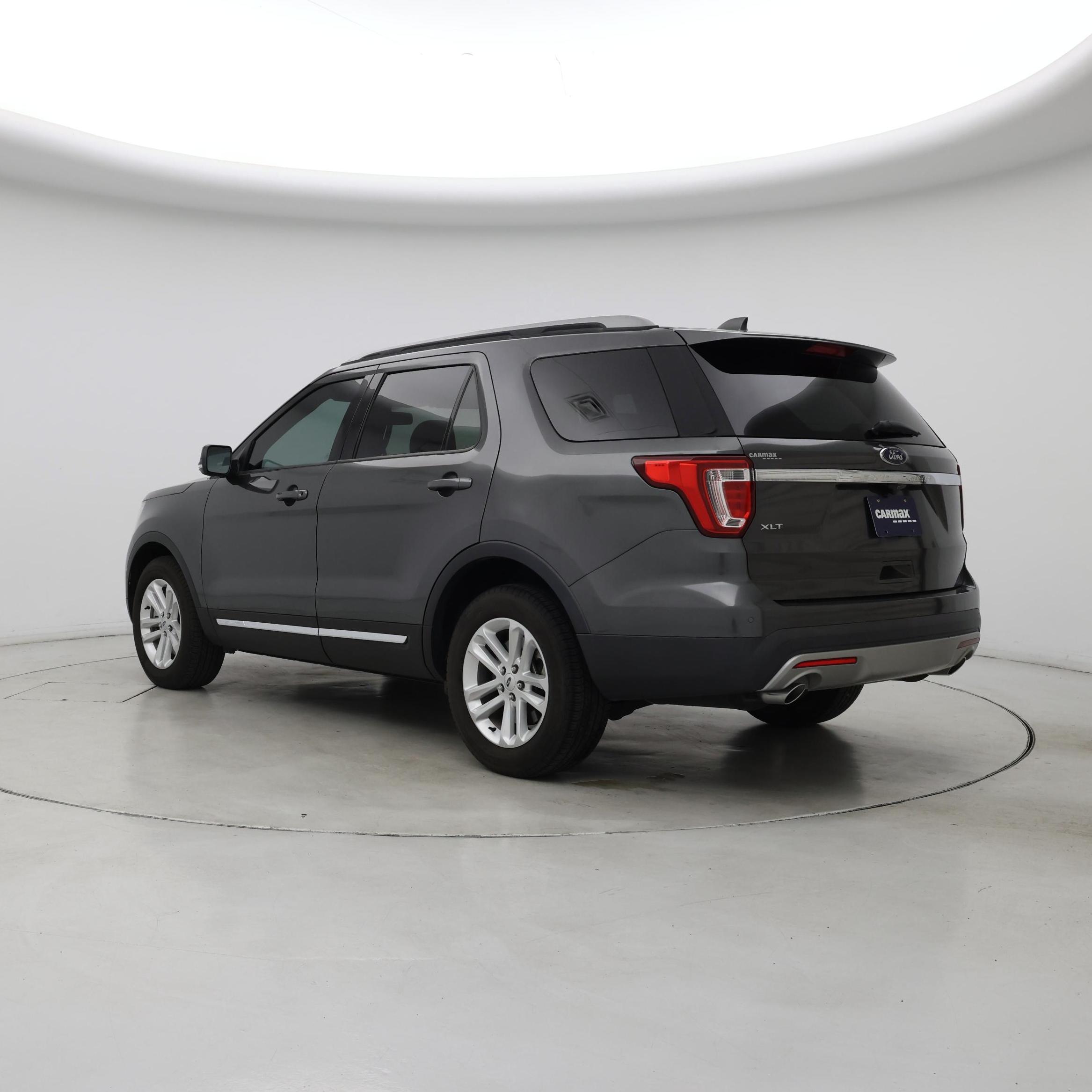 Thumbnail: 2017 Ford Explorer - 2