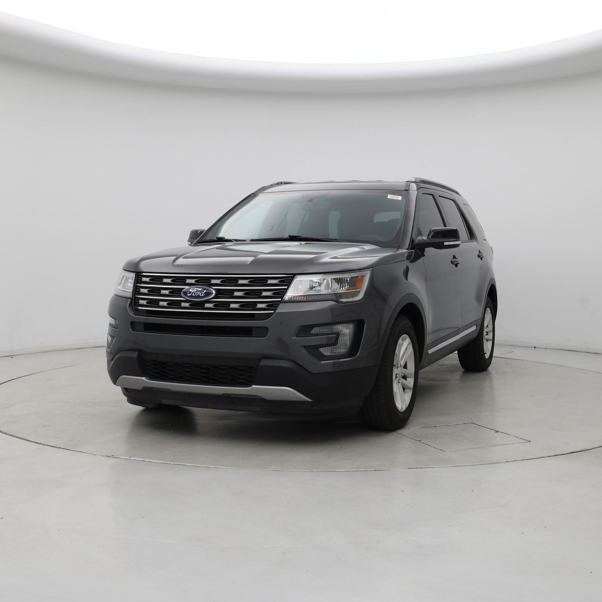 Thumbnail: 2017 Ford Explorer - 4