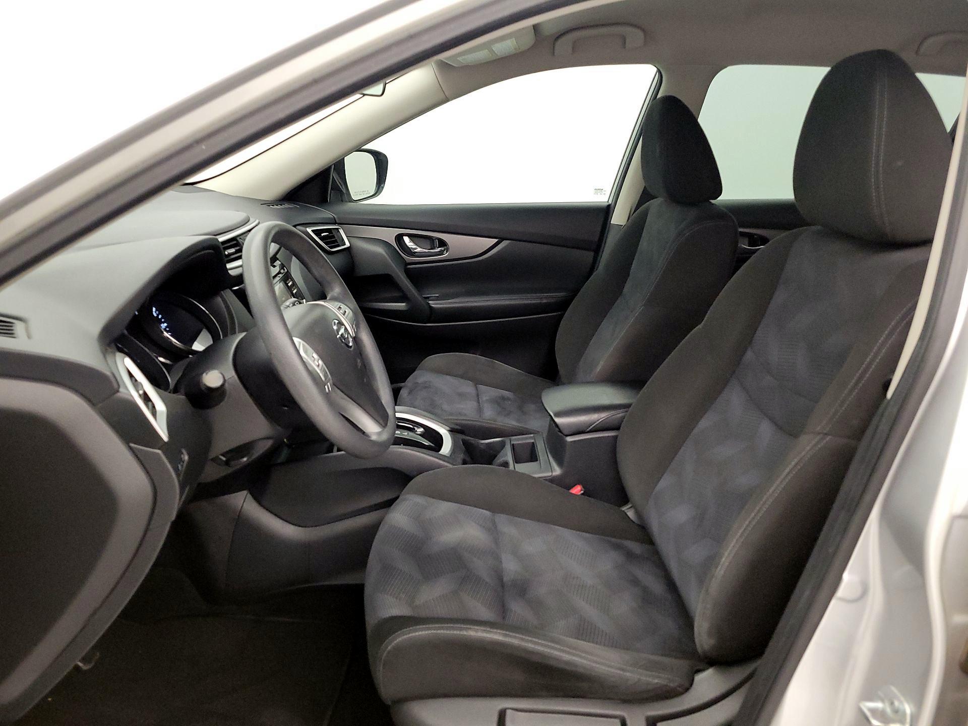 Thumbnail: 2015 Nissan Rogue - 11