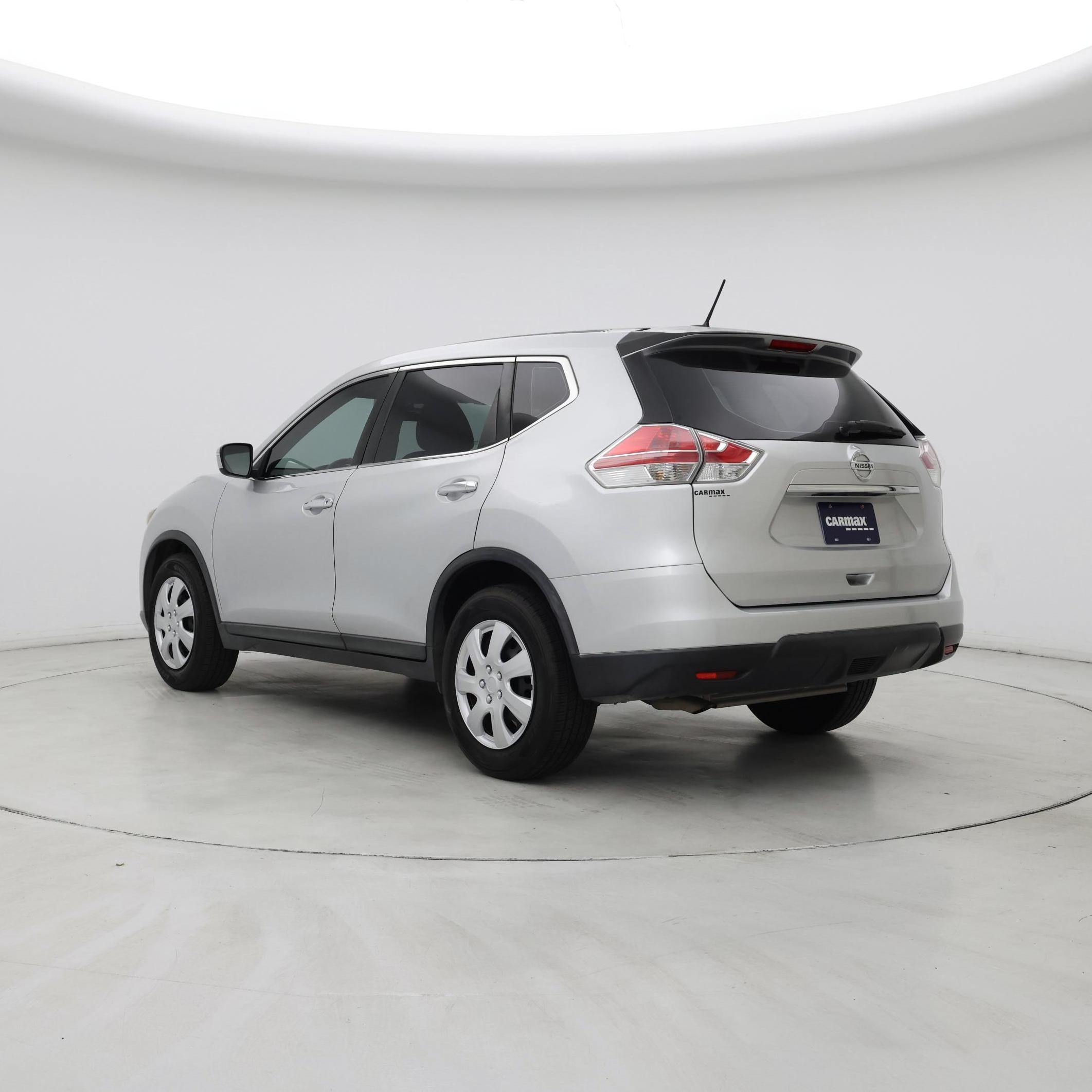 Thumbnail: 2015 Nissan Rogue - 2