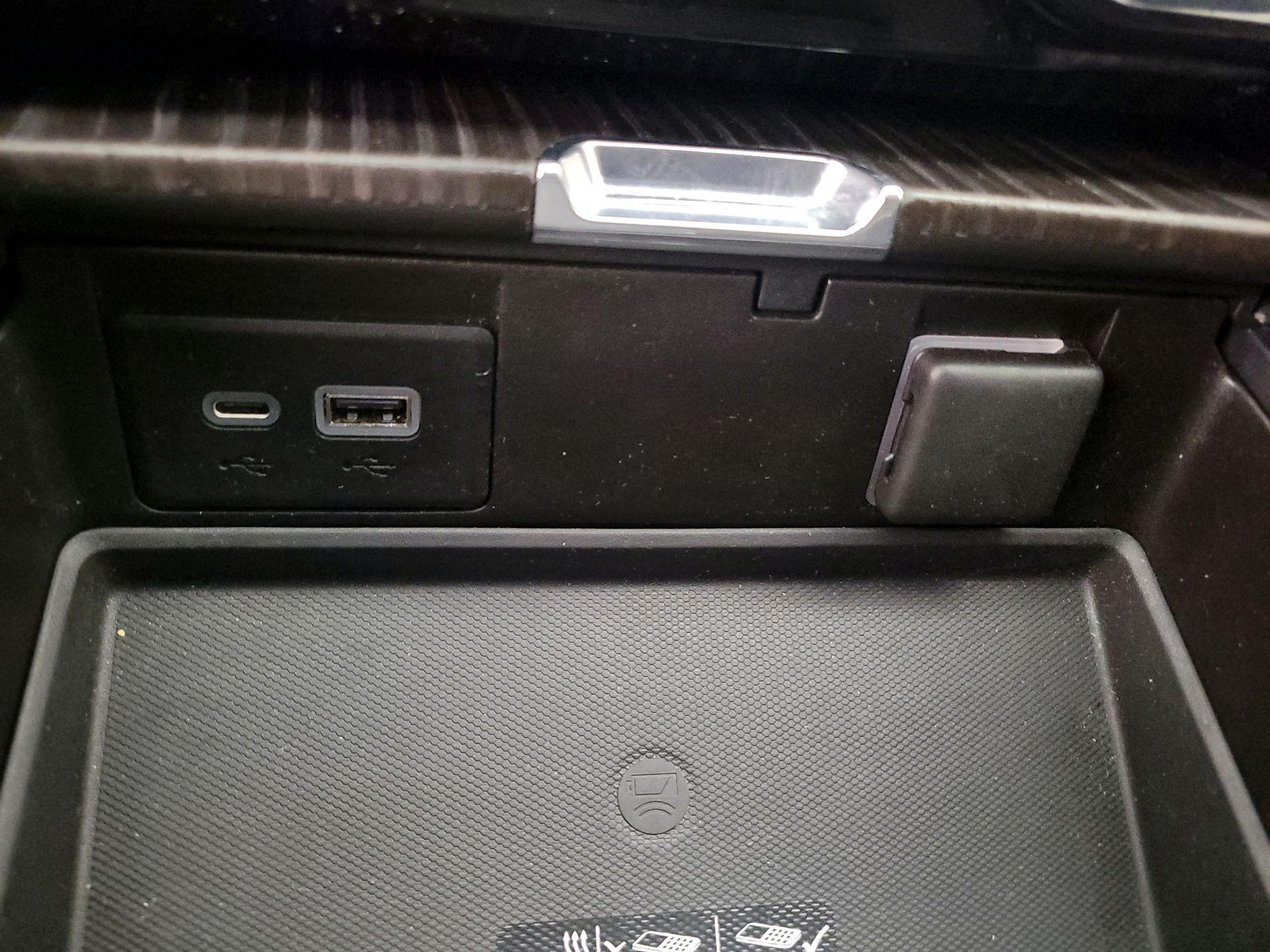 Thumbnail: 2021 GMC Yukon - 19