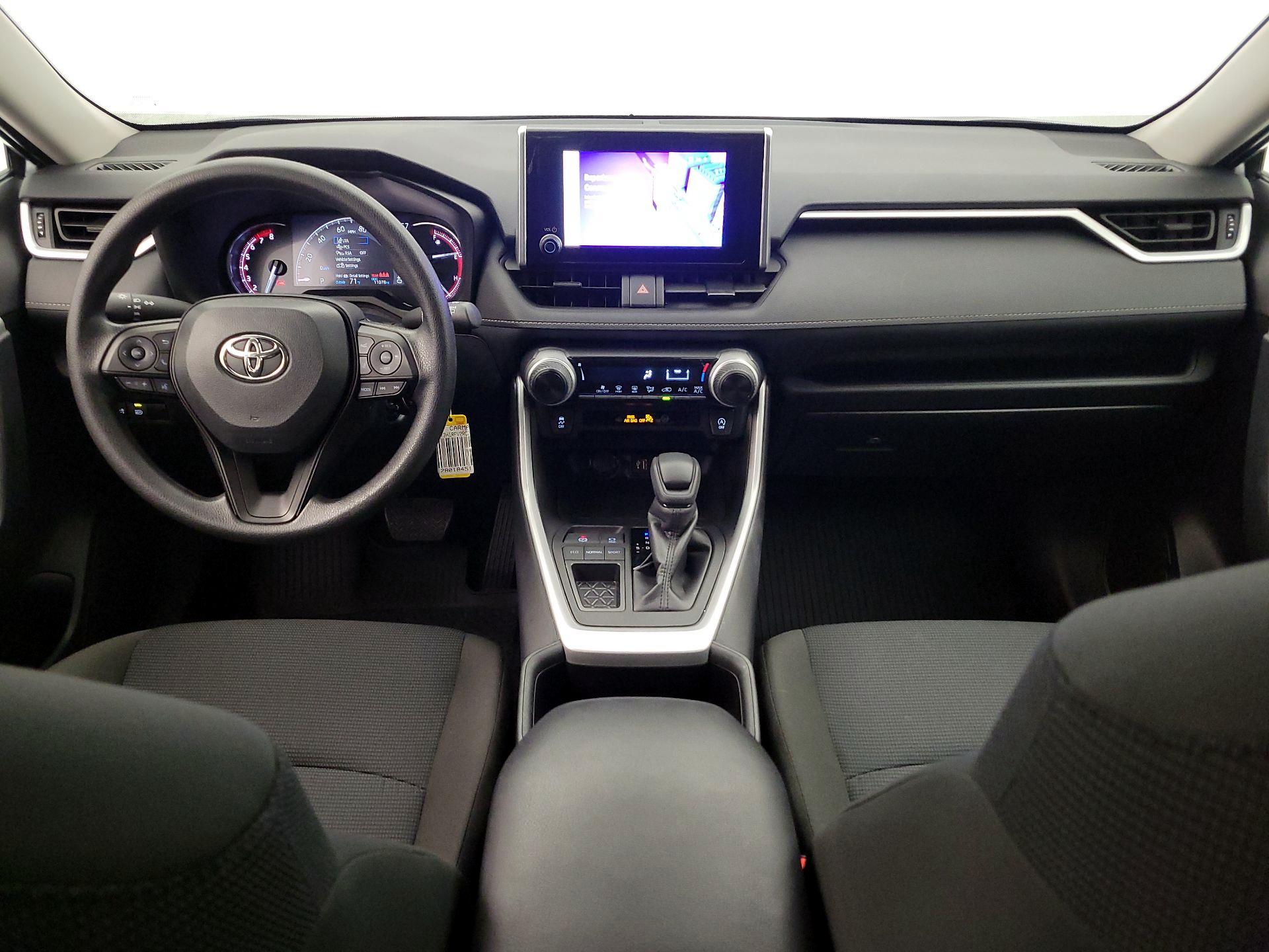 Thumbnail: 2024 Toyota RAV4 - 9