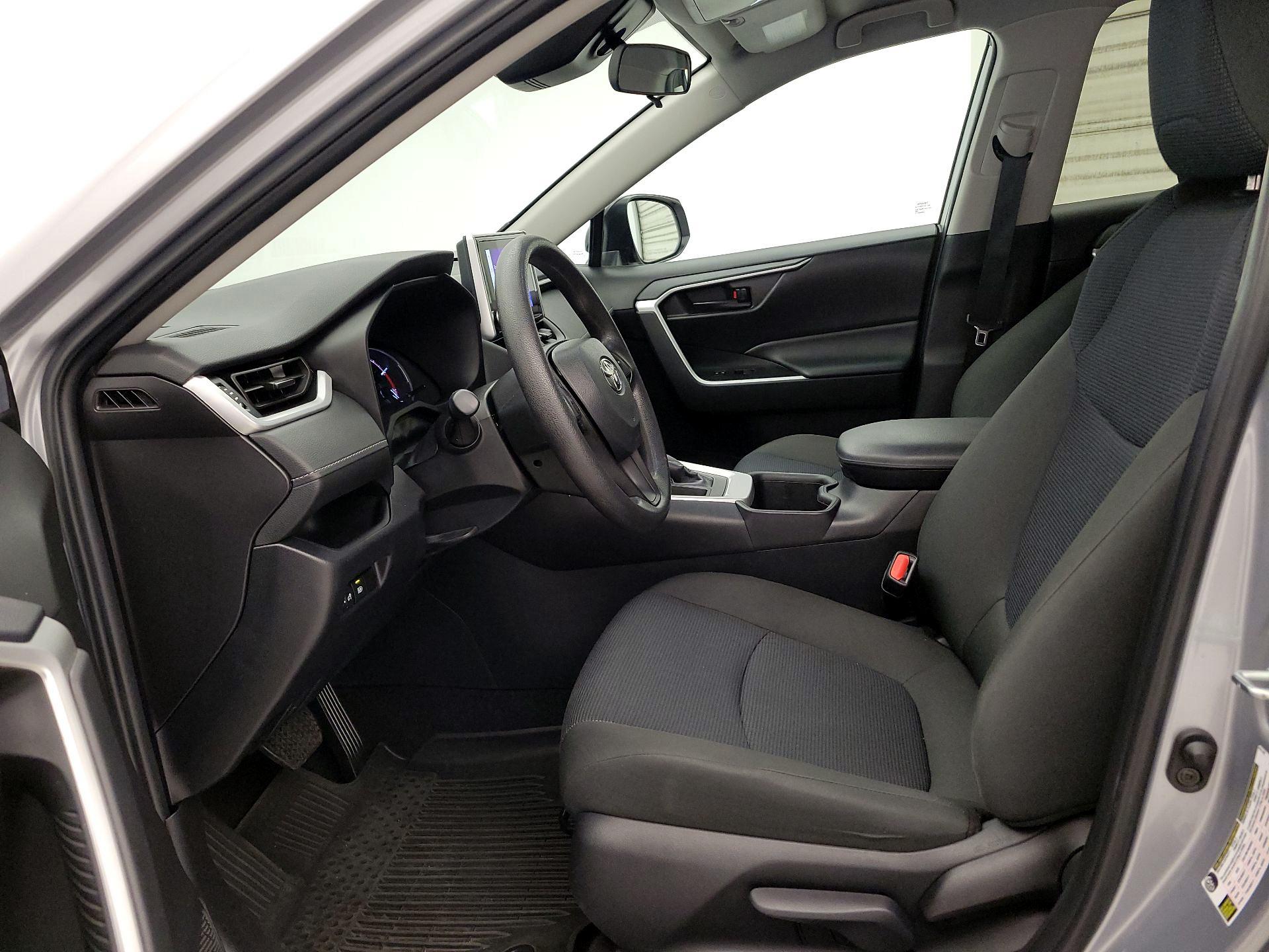 Thumbnail: 2024 Toyota RAV4 - 11