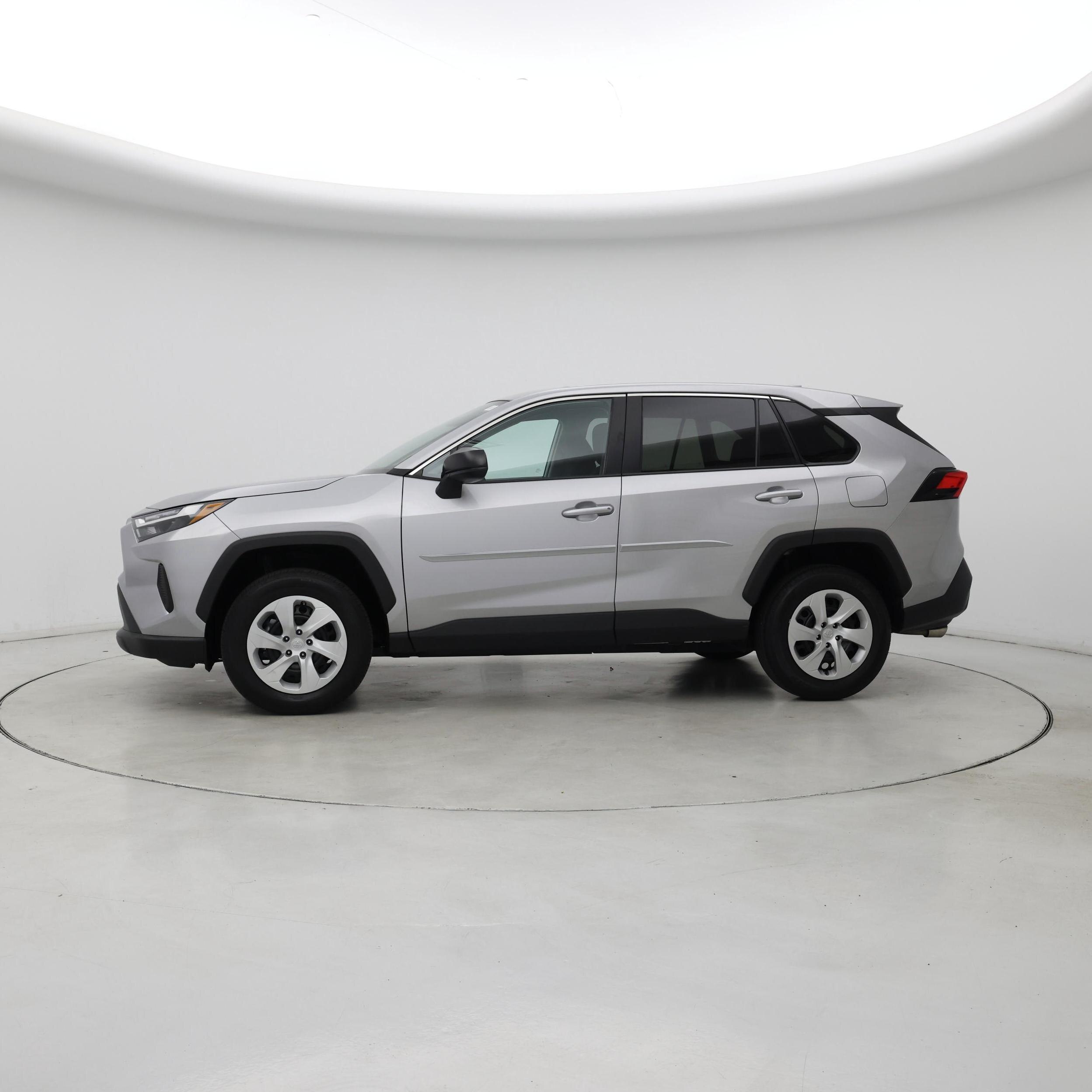 Thumbnail: 2024 Toyota RAV4 - 3