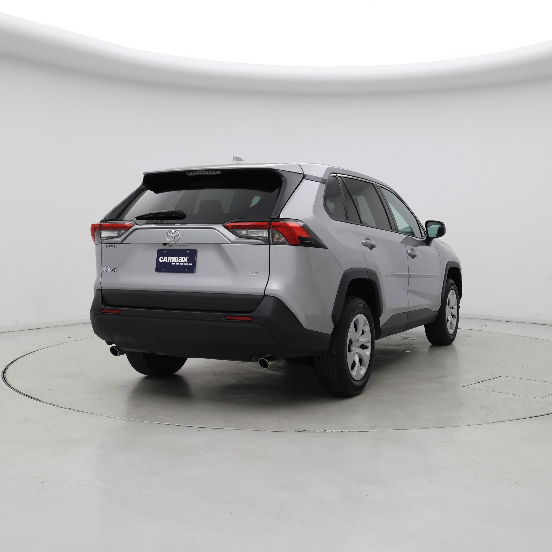 Thumbnail: 2024 Toyota RAV4 - 8