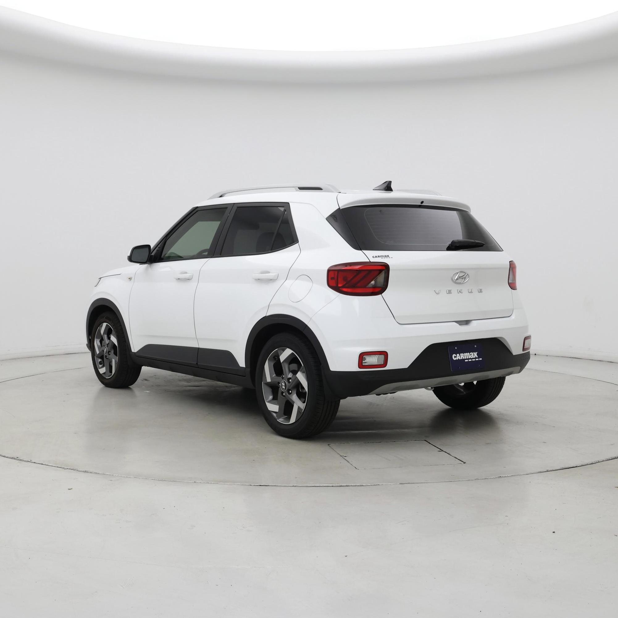 Thumbnail: 2022 Hyundai Venue - 2