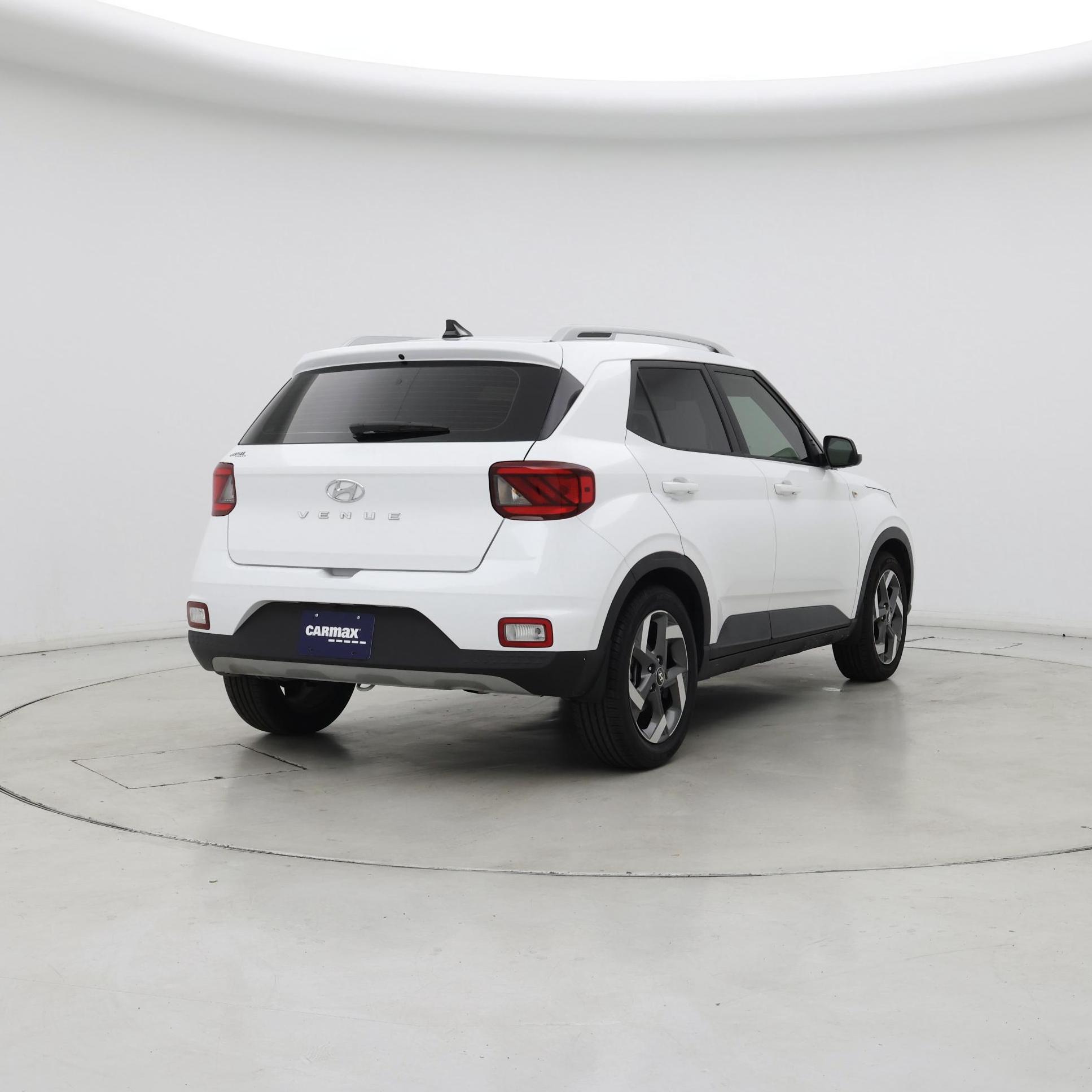 Thumbnail: 2022 Hyundai Venue - 8