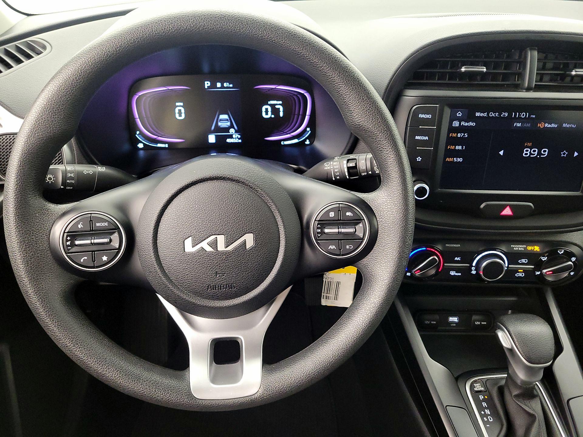 Thumbnail: 2023 Kia Soul - 10