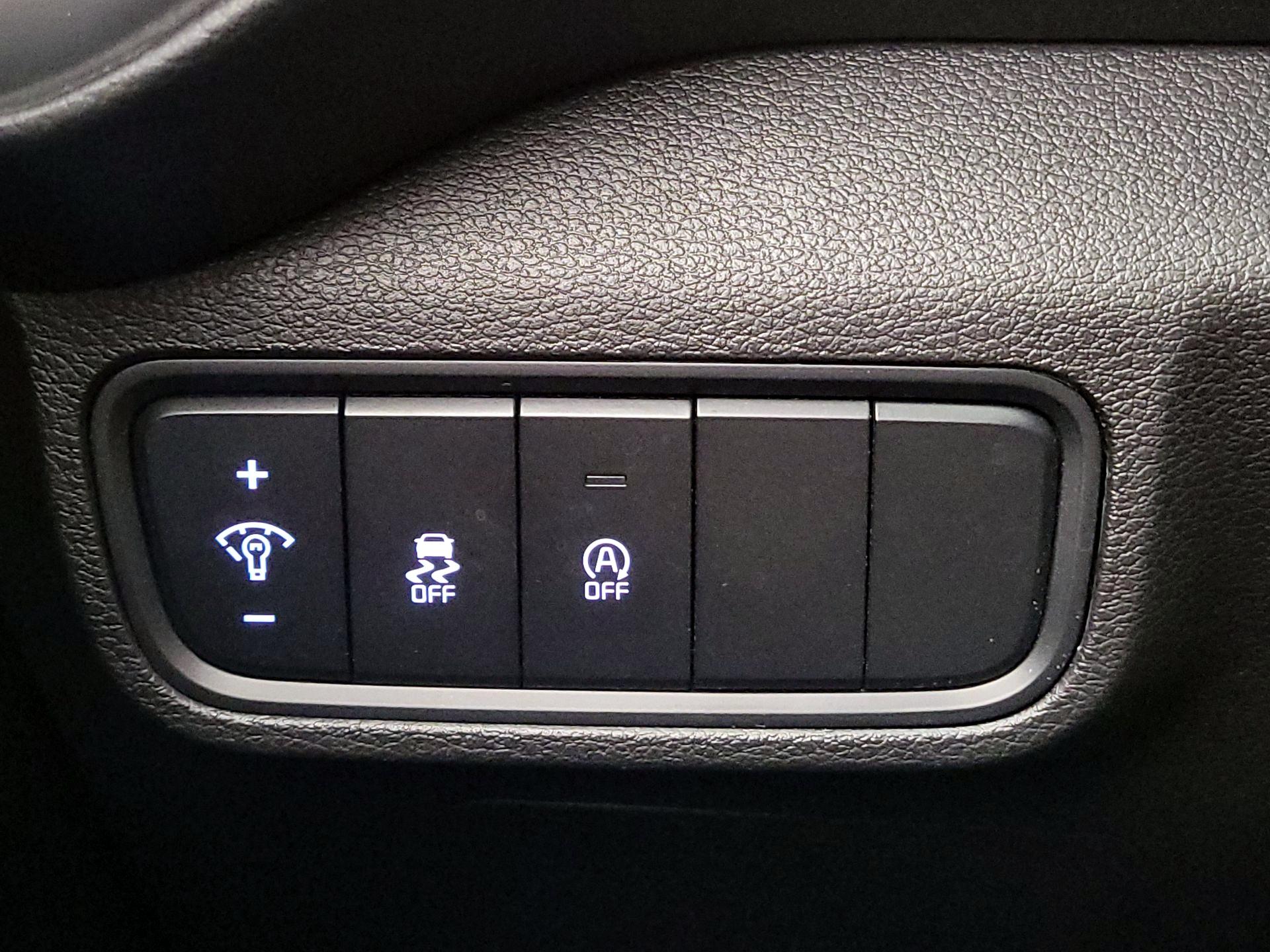 Thumbnail: 2023 Kia Soul - 13