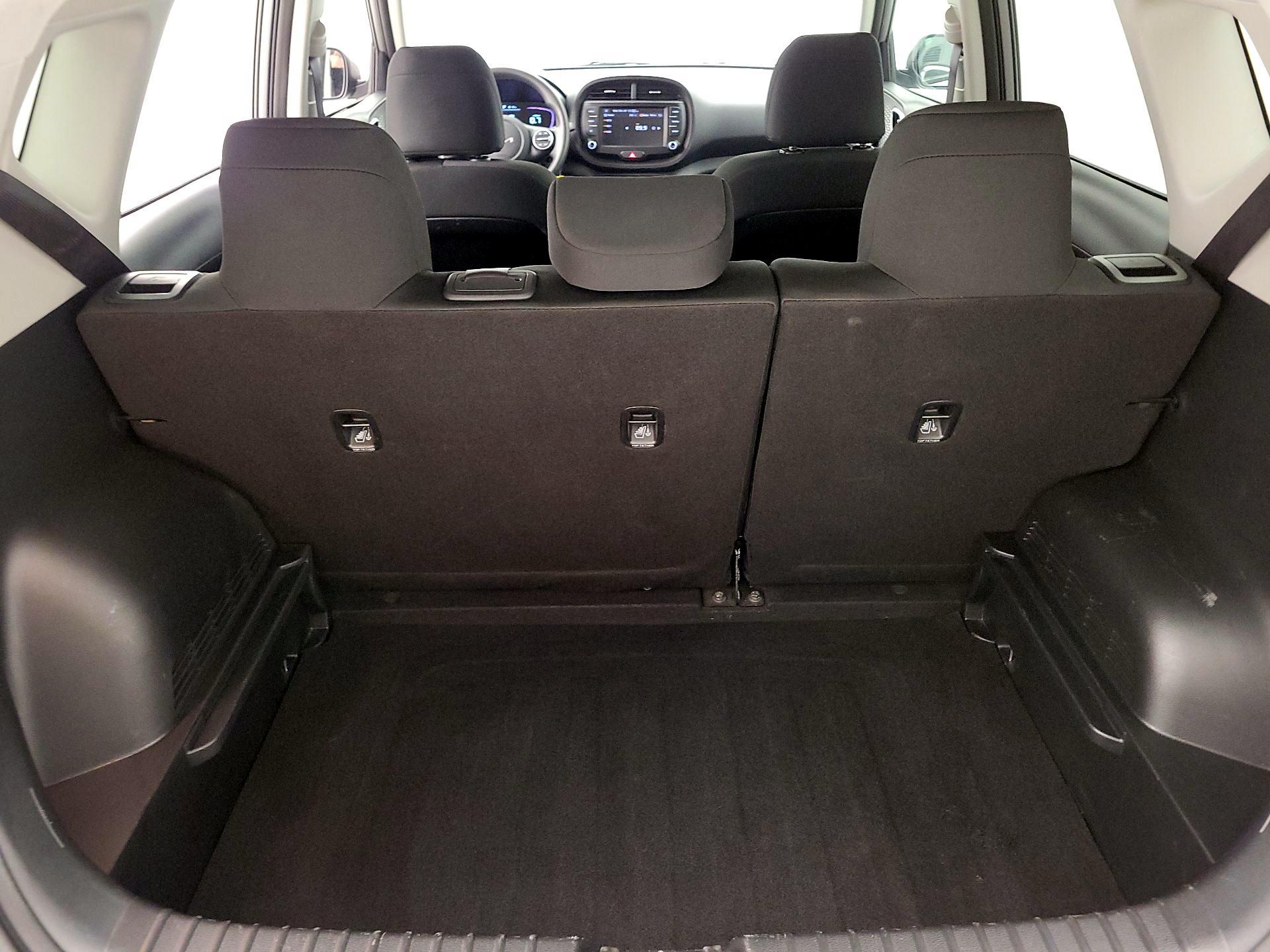 Thumbnail: 2023 Kia Soul - 20