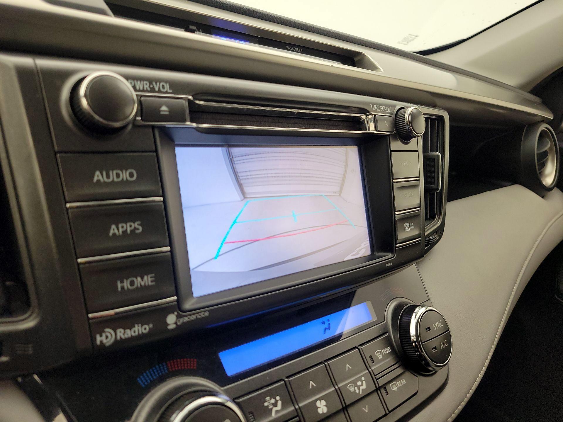 Thumbnail: 2015 Toyota RAV4 - 14