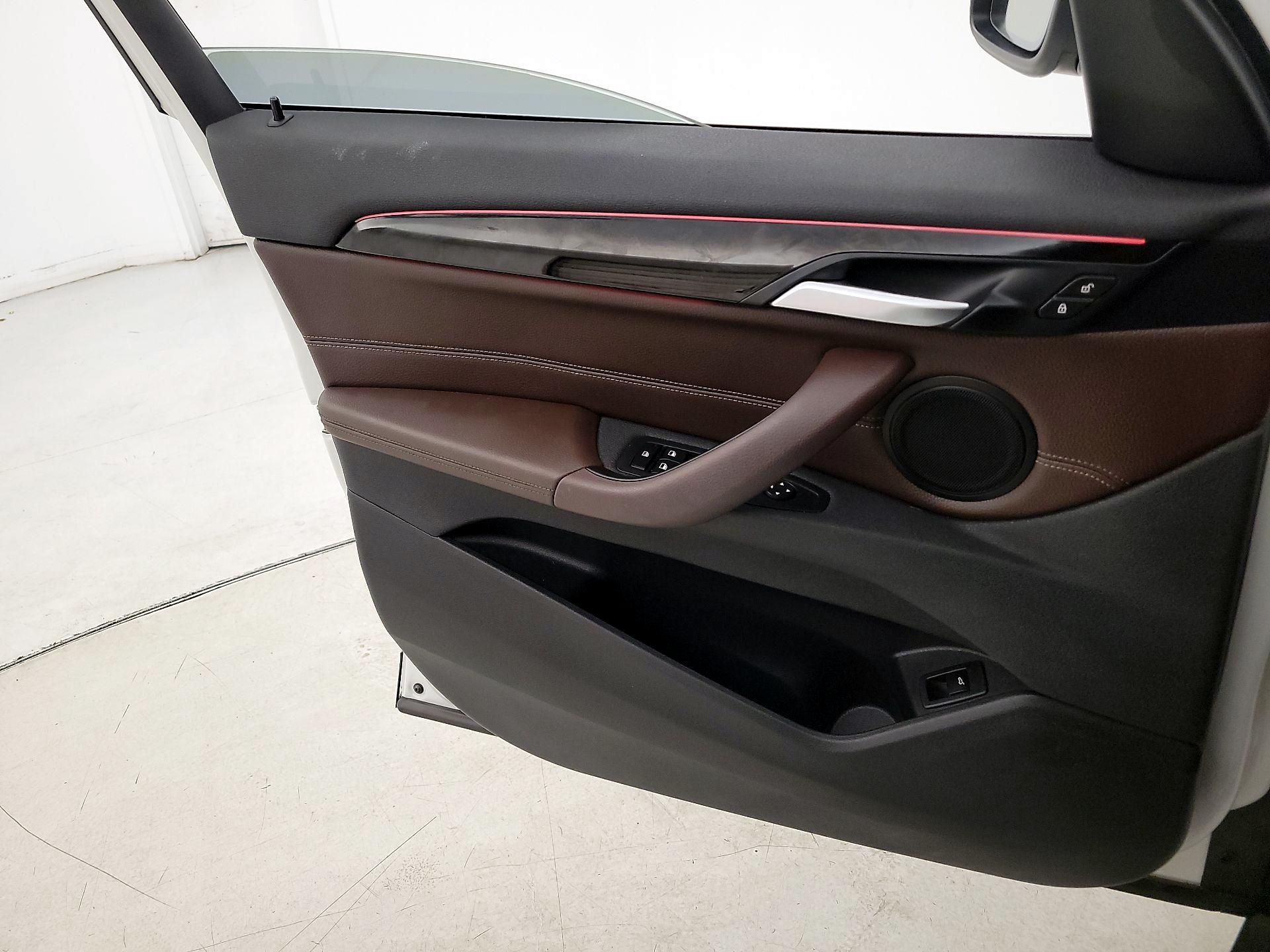 Thumbnail: 2021 BMW X1 - 12