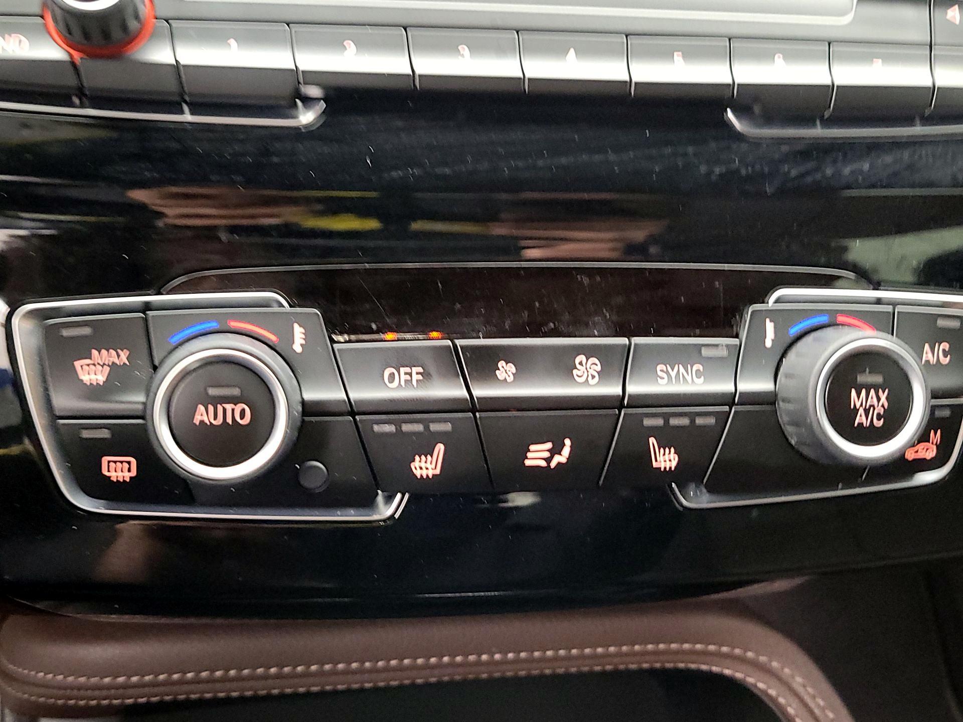 Thumbnail: 2021 BMW X1 - 16