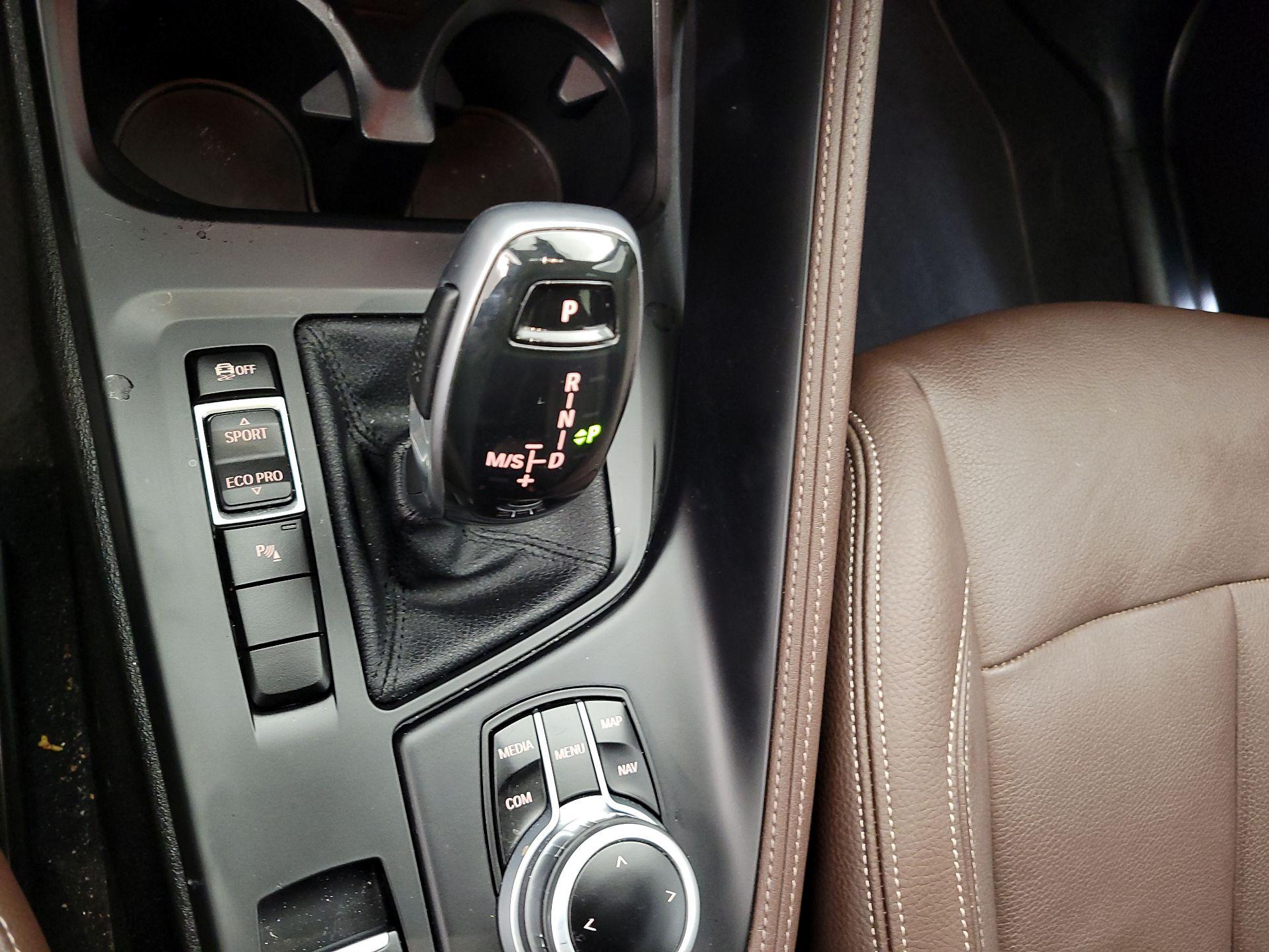 Thumbnail: 2021 BMW X1 - 17