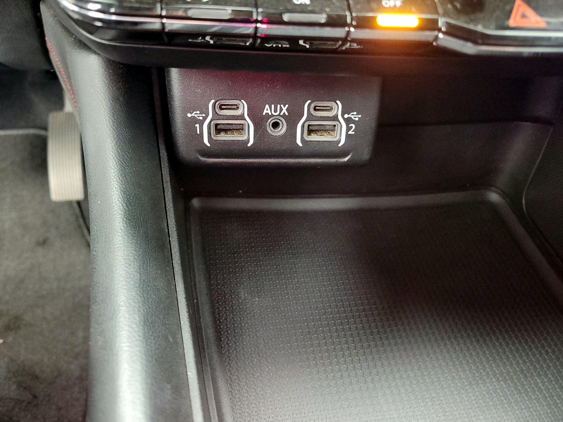 Thumbnail: 2023 Dodge Durango - 19