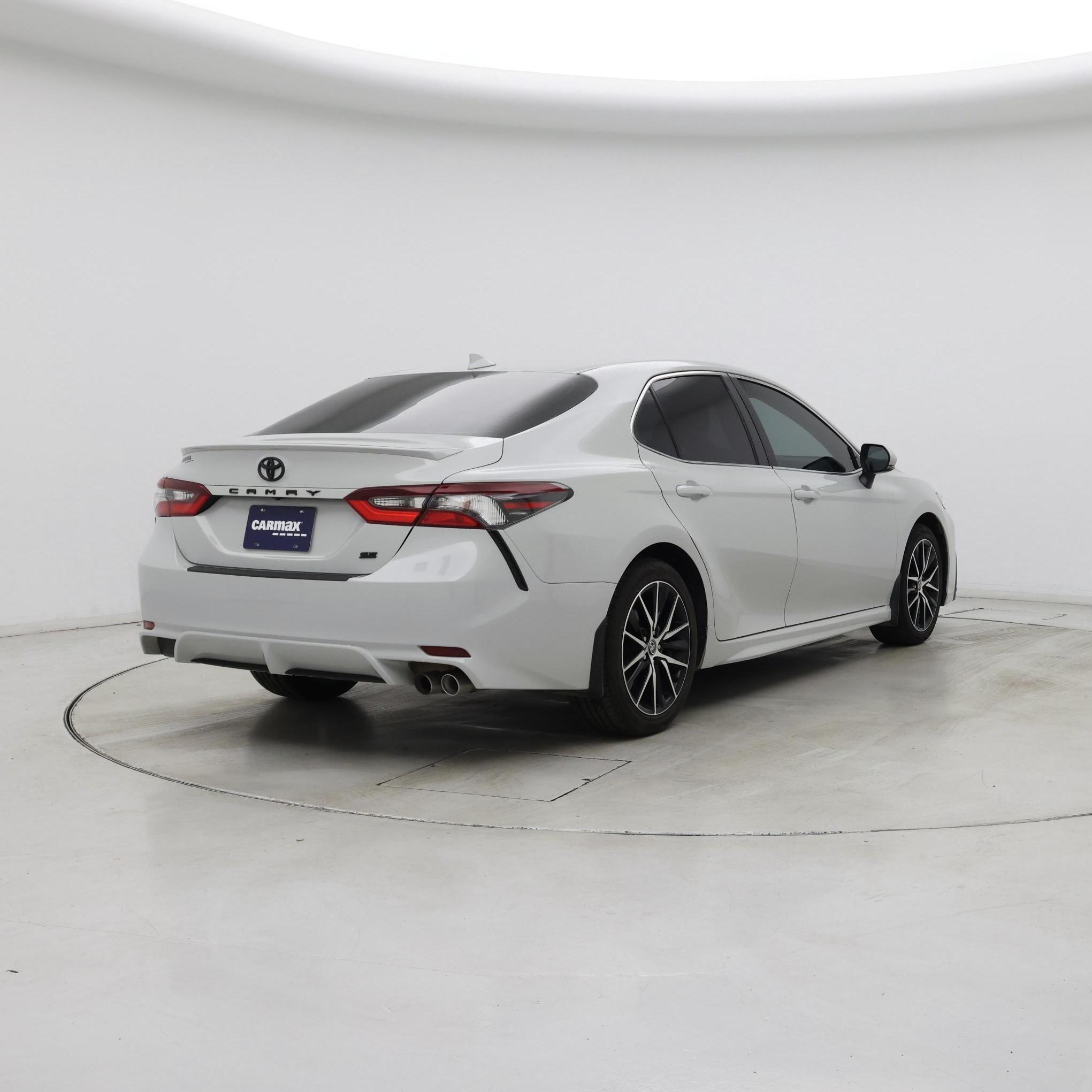 Thumbnail: 2023 Toyota Camry - 8