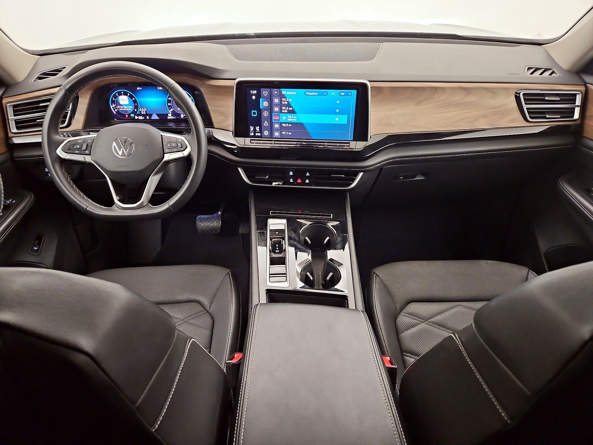 Thumbnail: 2024 Volkswagen Atlas - 9