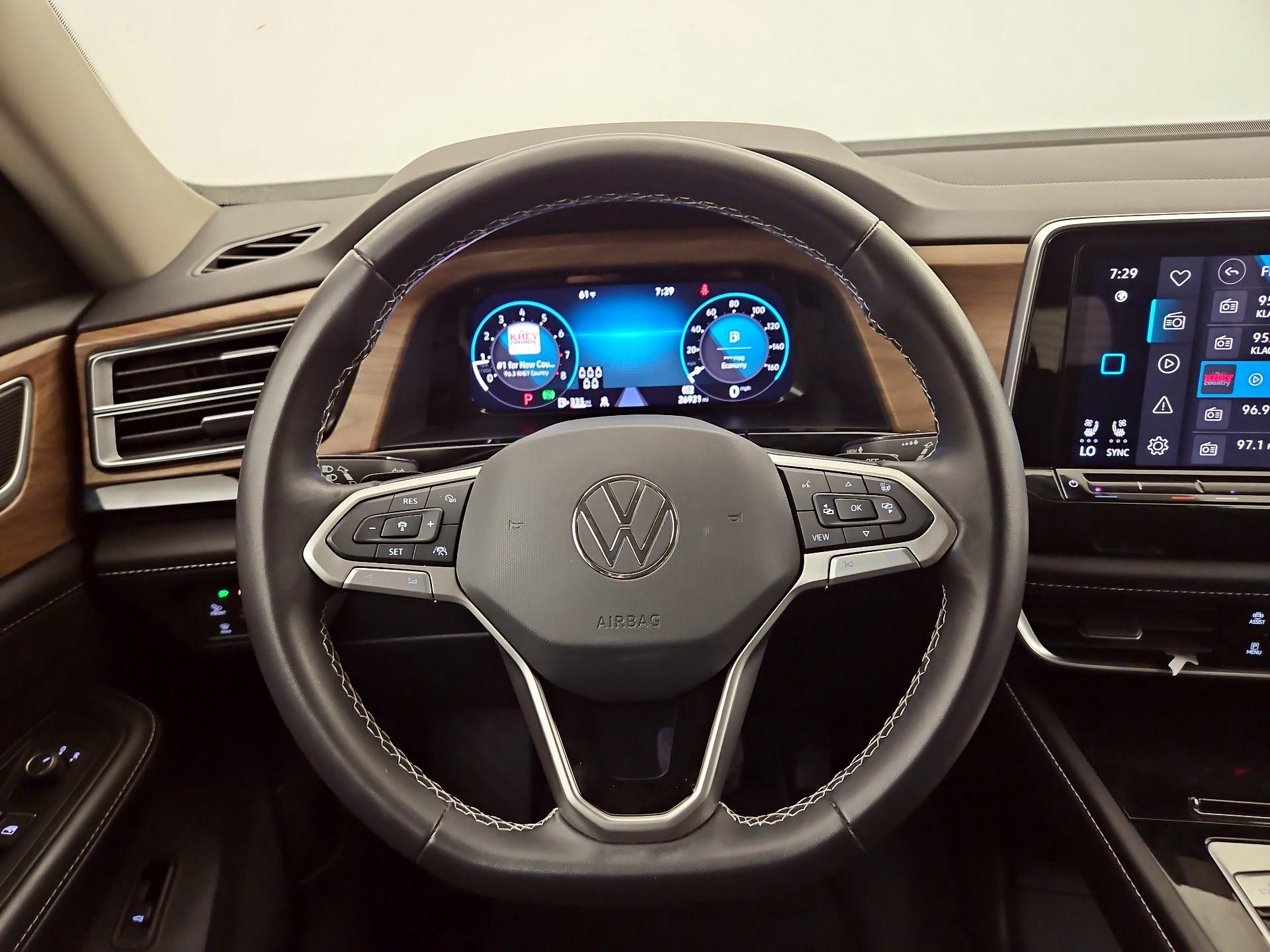 Thumbnail: 2024 Volkswagen Atlas - 10