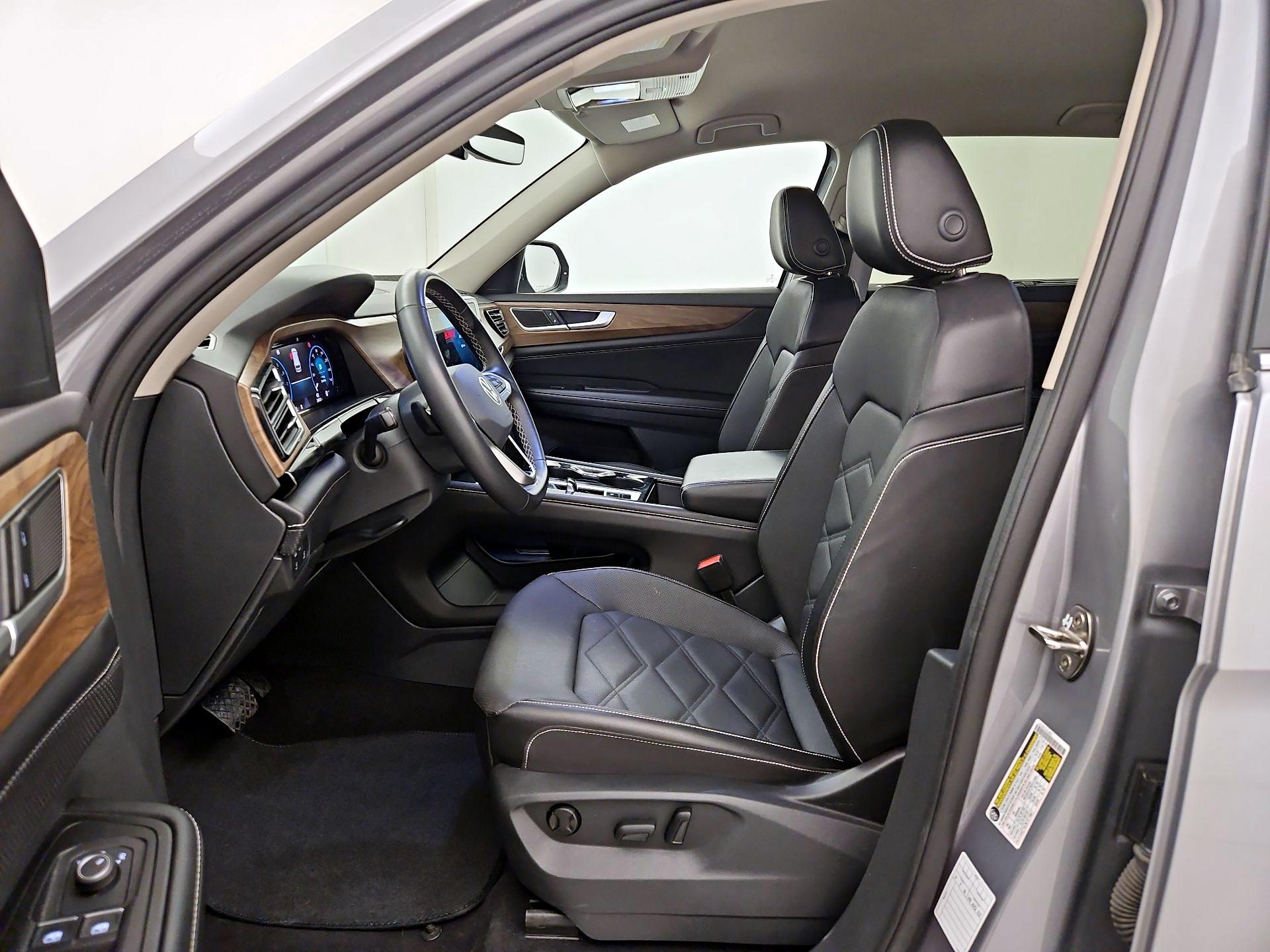 Thumbnail: 2024 Volkswagen Atlas - 11