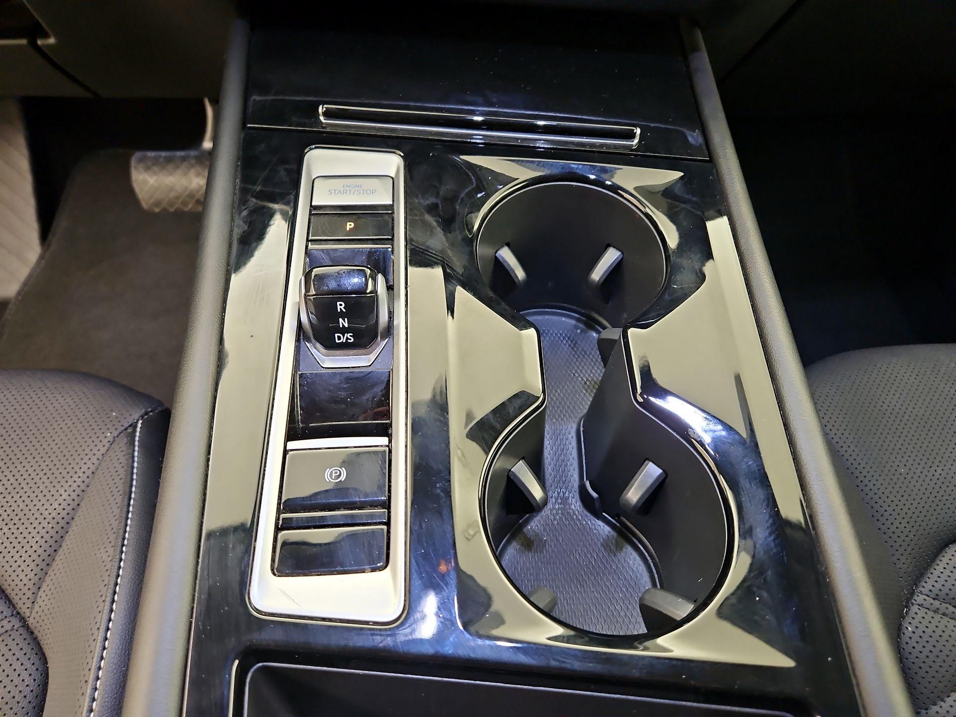 Thumbnail: 2024 Volkswagen Atlas - 17