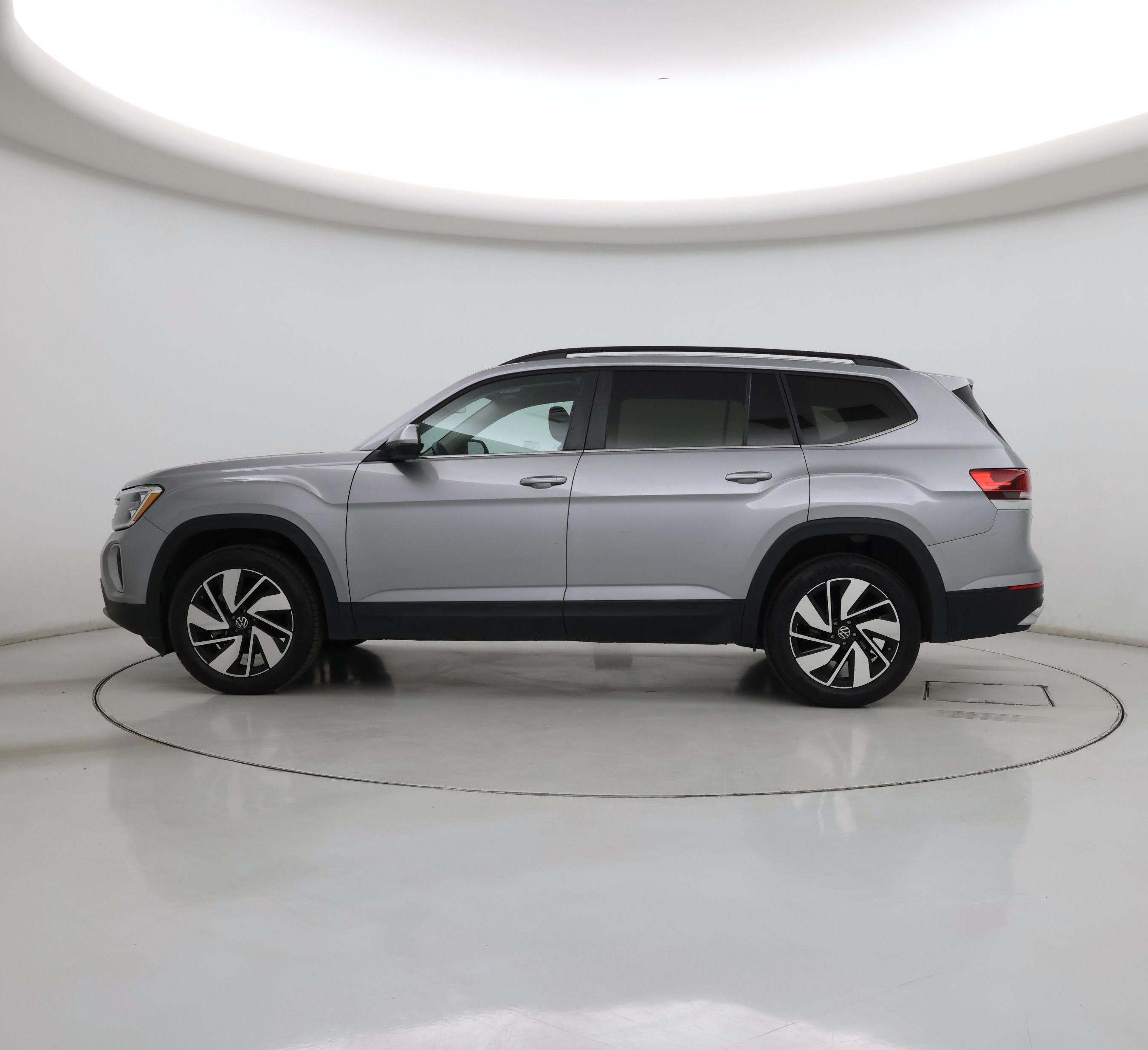 Thumbnail: 2024 Volkswagen Atlas - 3