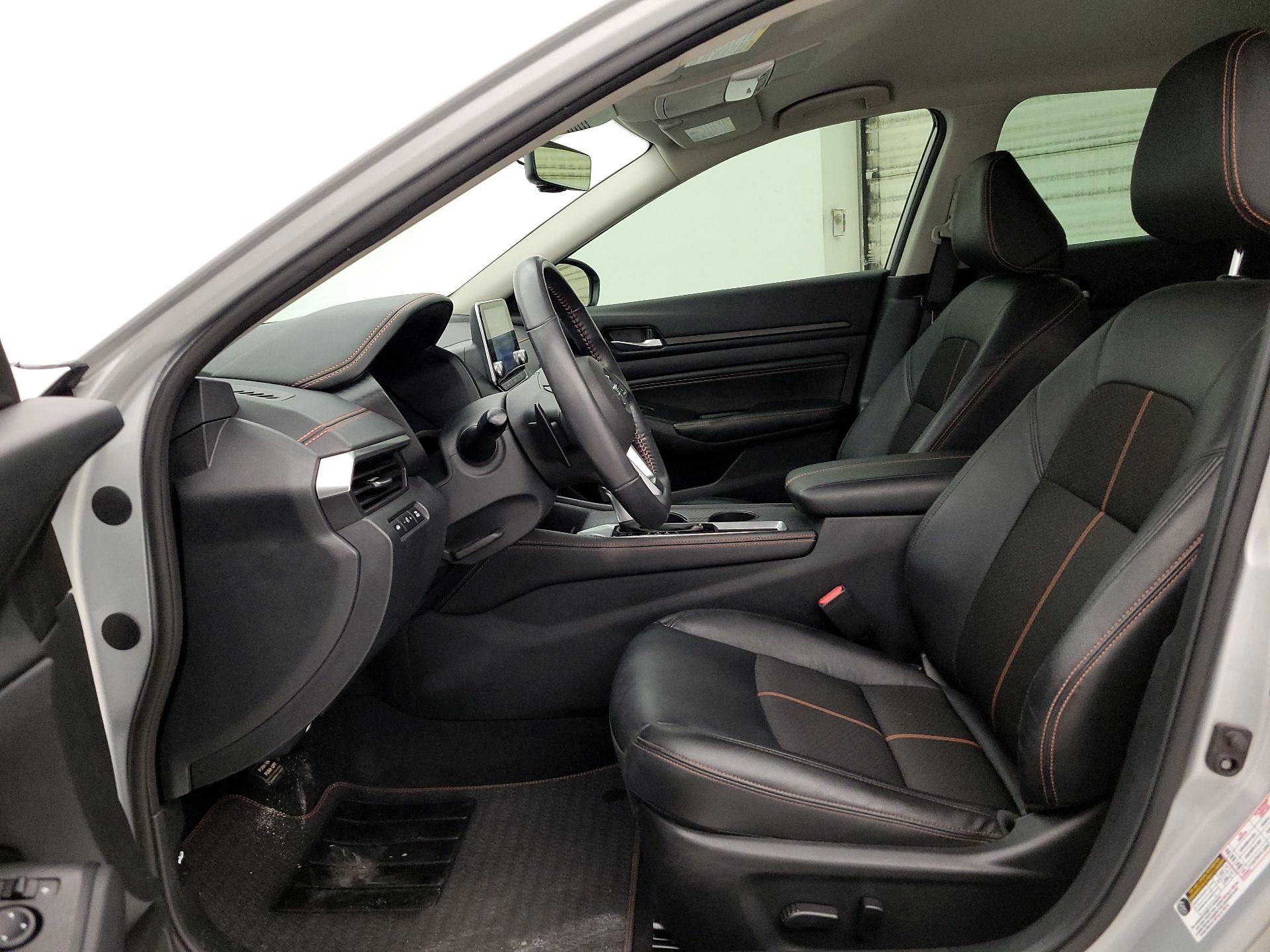 Thumbnail: 2022 Nissan Altima - 11