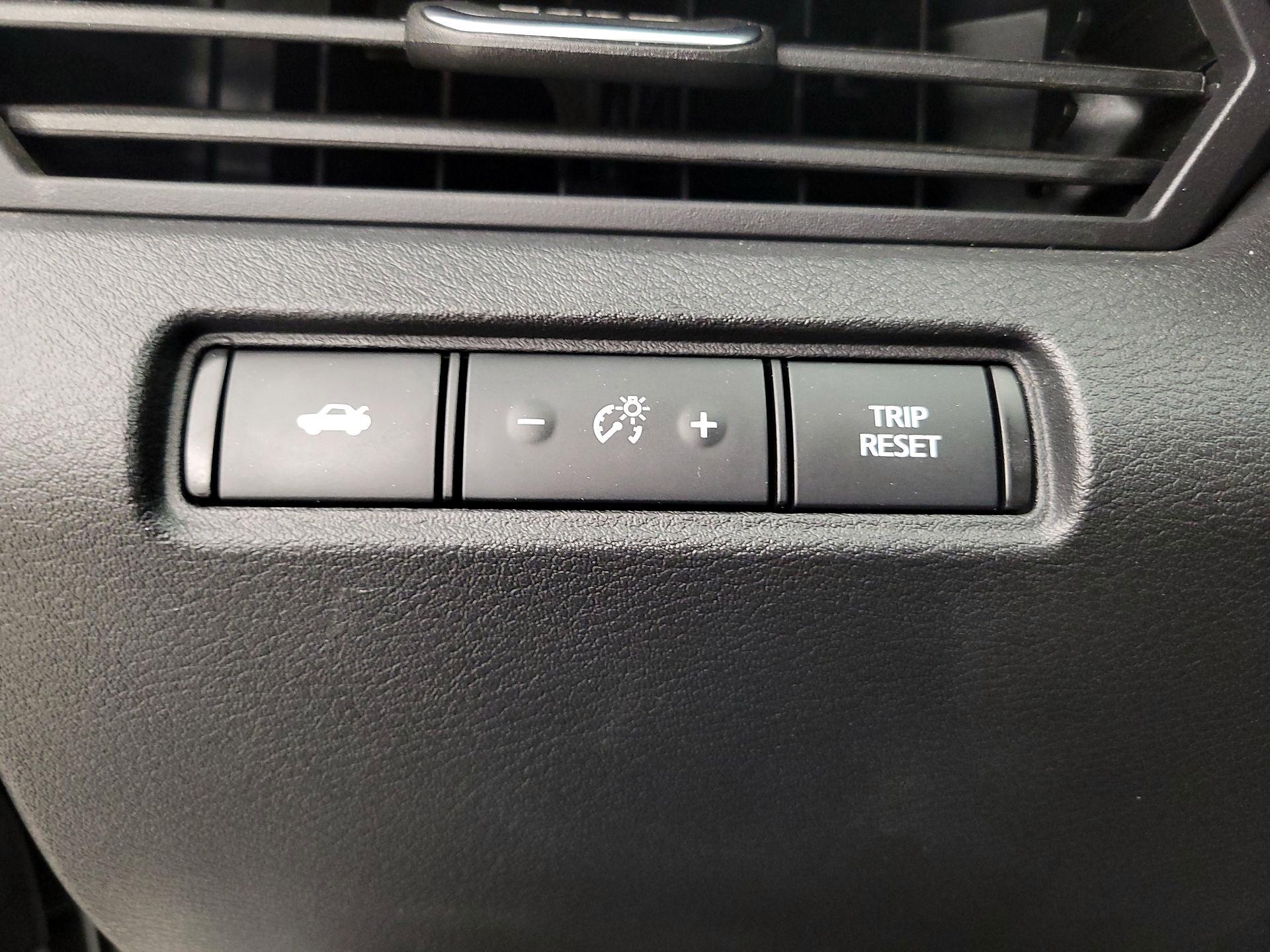 Thumbnail: 2022 Nissan Altima - 13