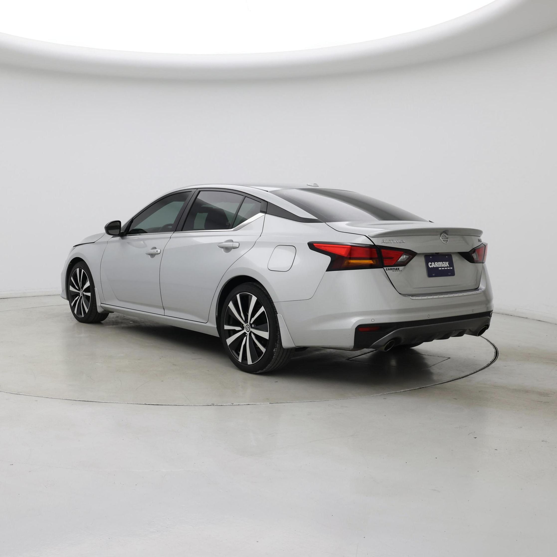 Thumbnail: 2022 Nissan Altima - 2