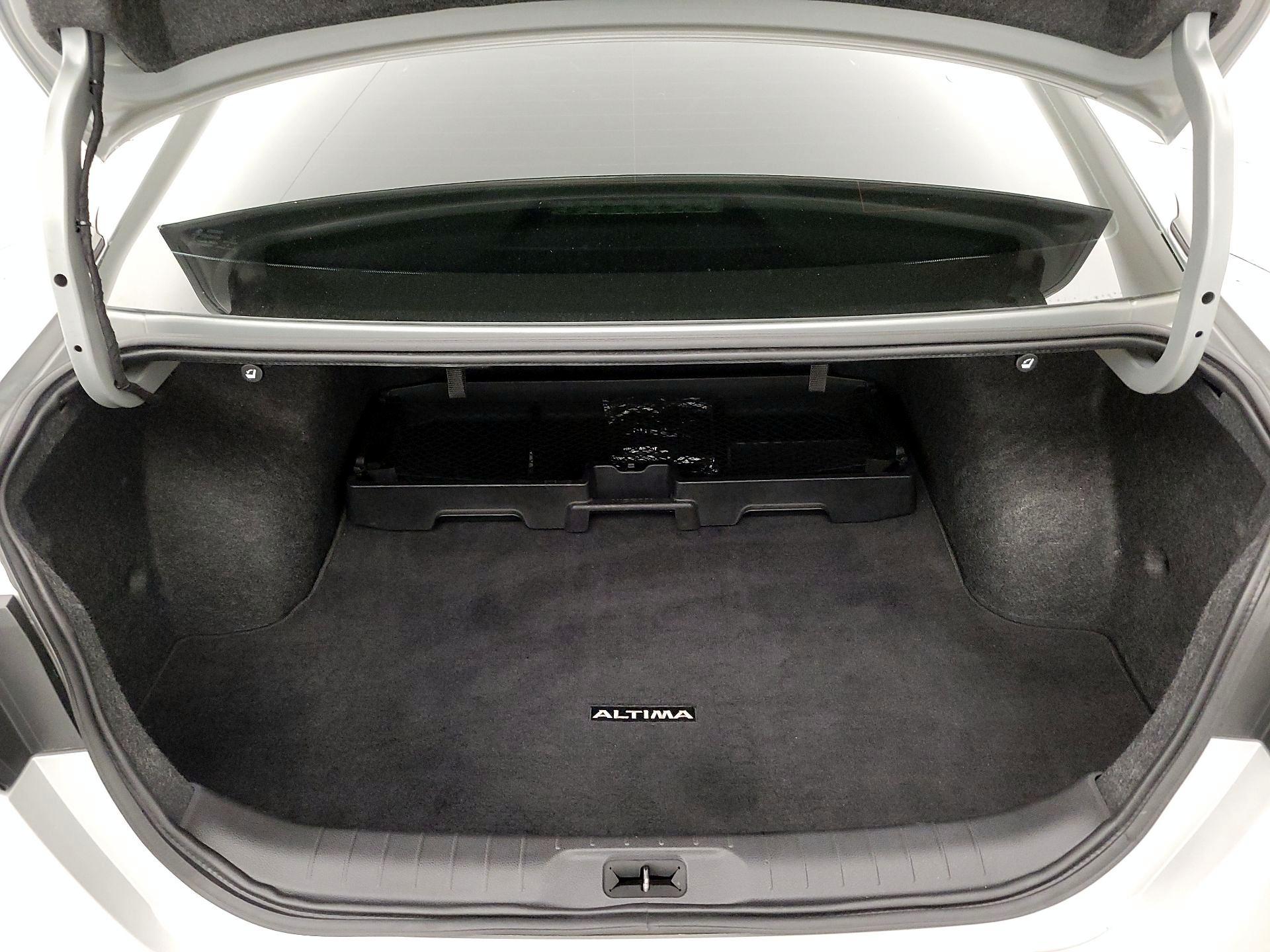 Thumbnail: 2022 Nissan Altima - 20