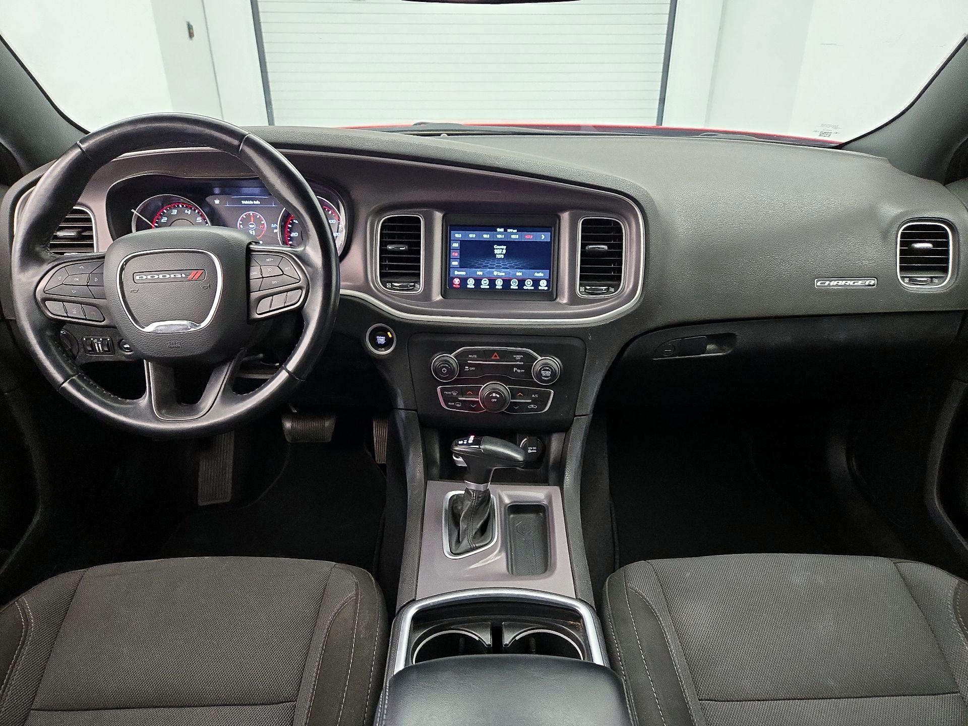 Thumbnail: 2022 Dodge Charger - 9