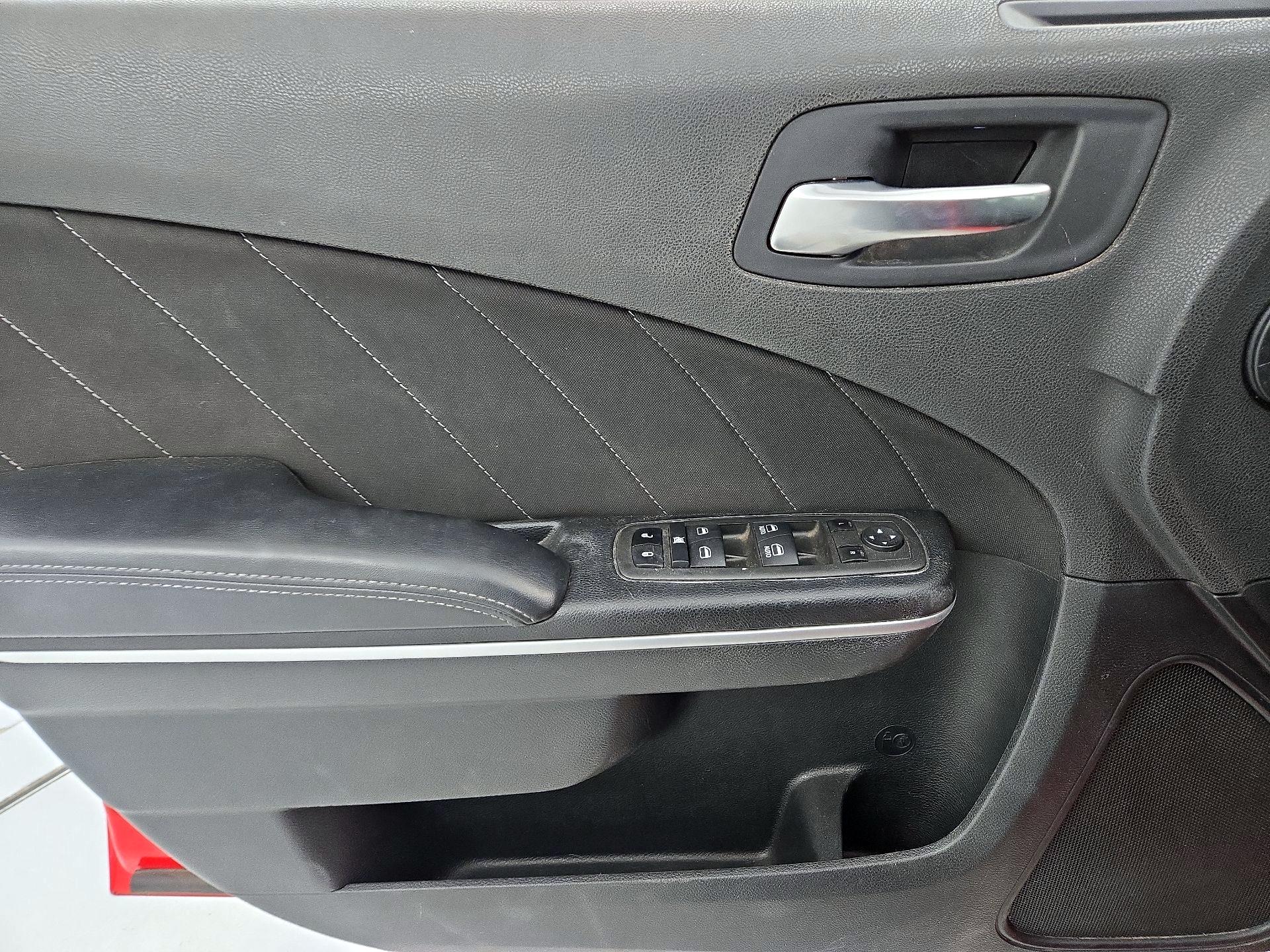 Thumbnail: 2022 Dodge Charger - 12