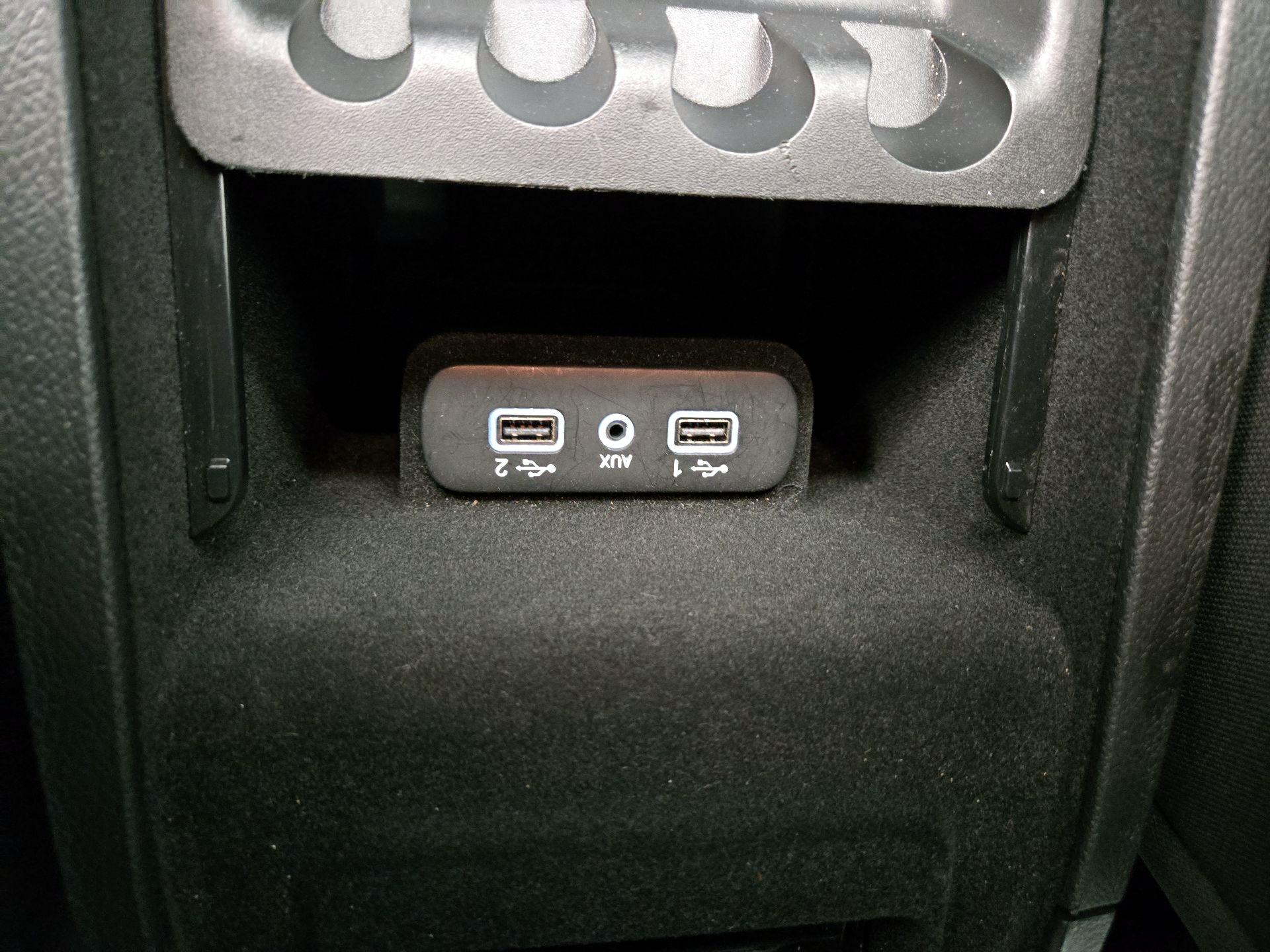 Thumbnail: 2022 Dodge Charger - 18