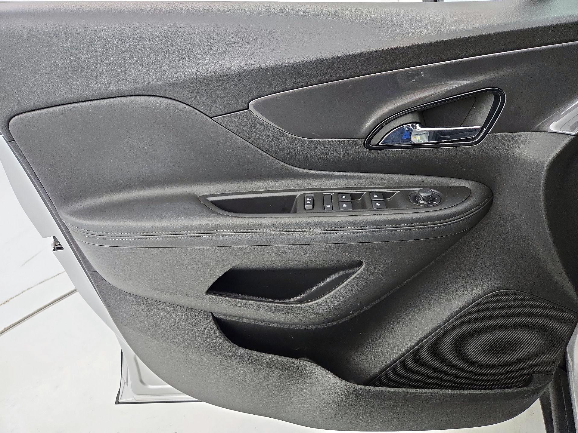 Thumbnail: 2022 Buick Encore - 12